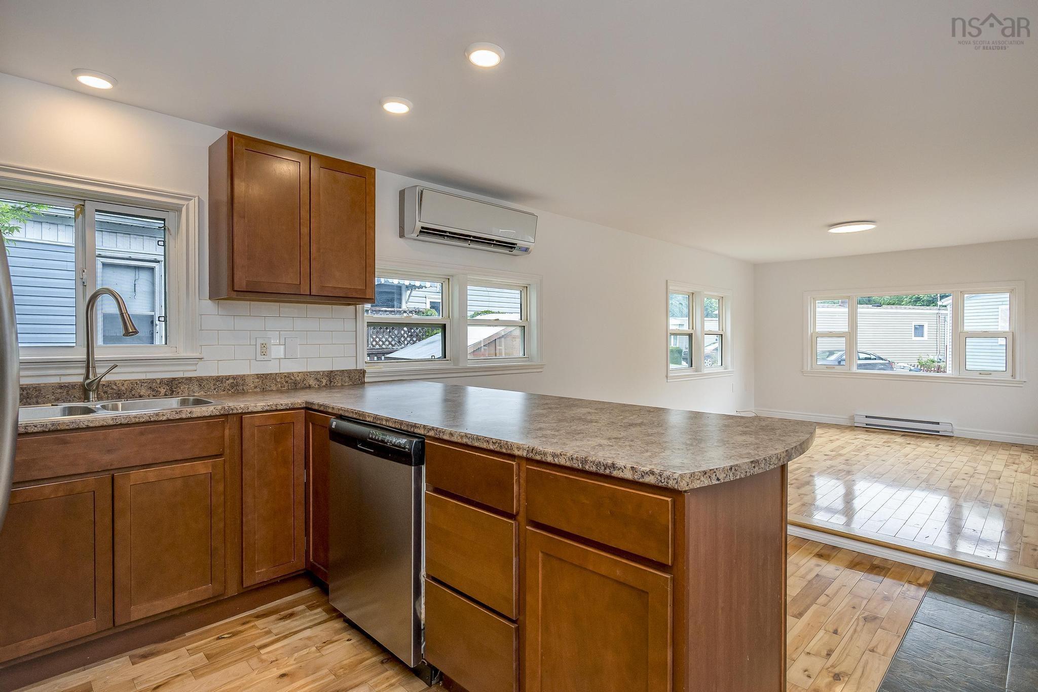 $190,000.00: 29 Chebogue Lane, Woodlawn