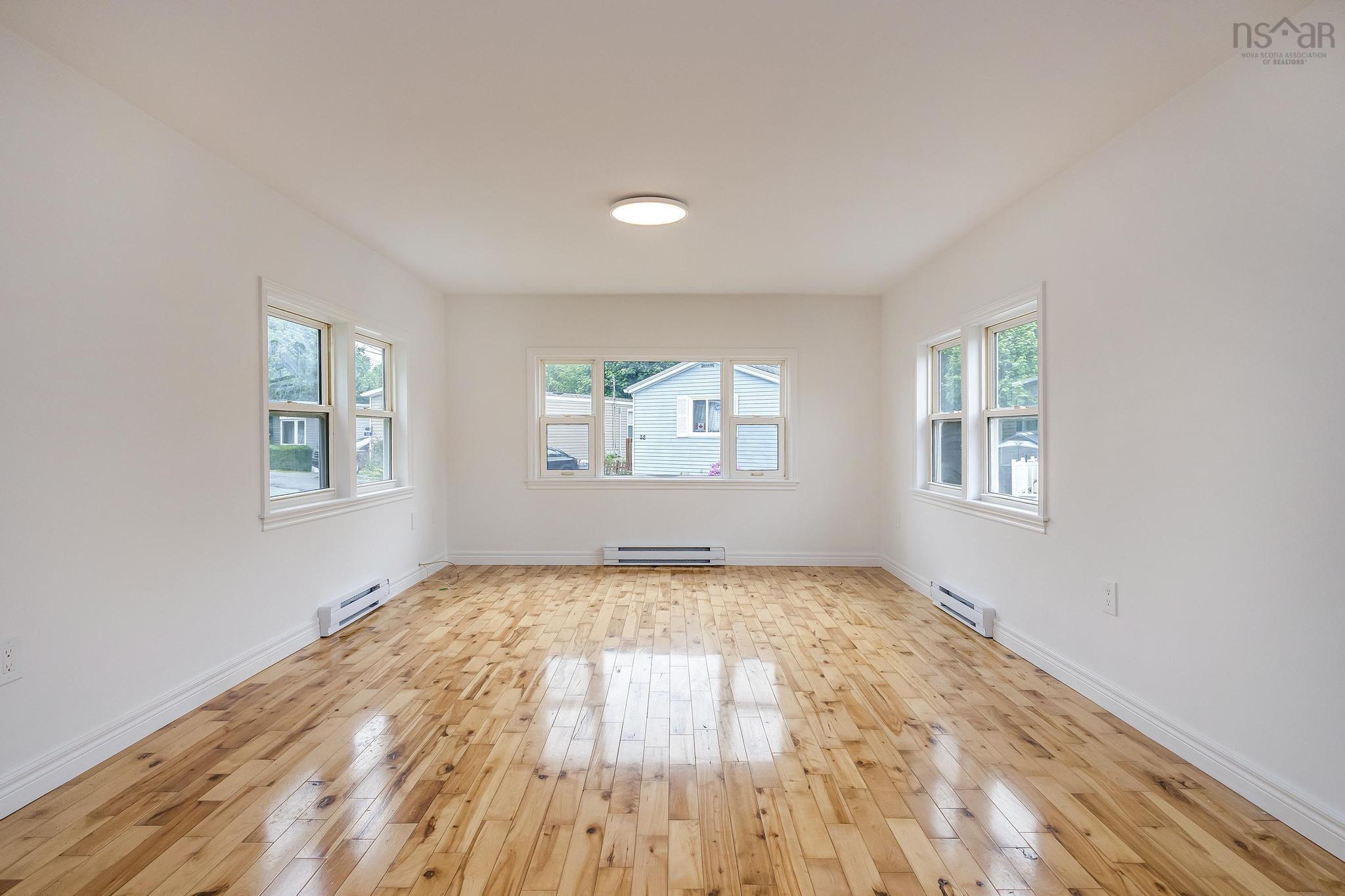 $190,000.00: 29 Chebogue Lane, Woodlawn