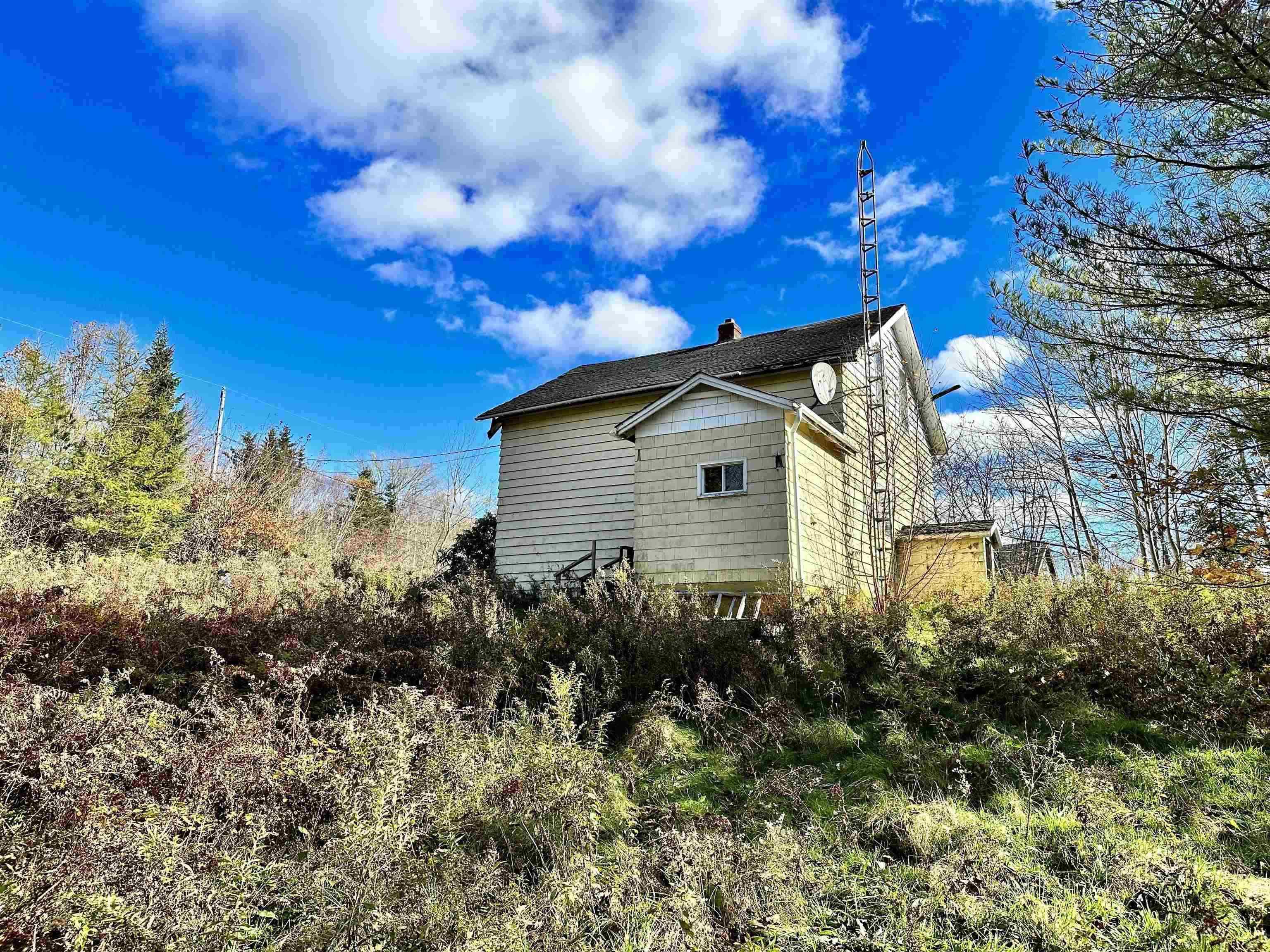 $97,500.00: 409 Highway 224, Sheet Harbour