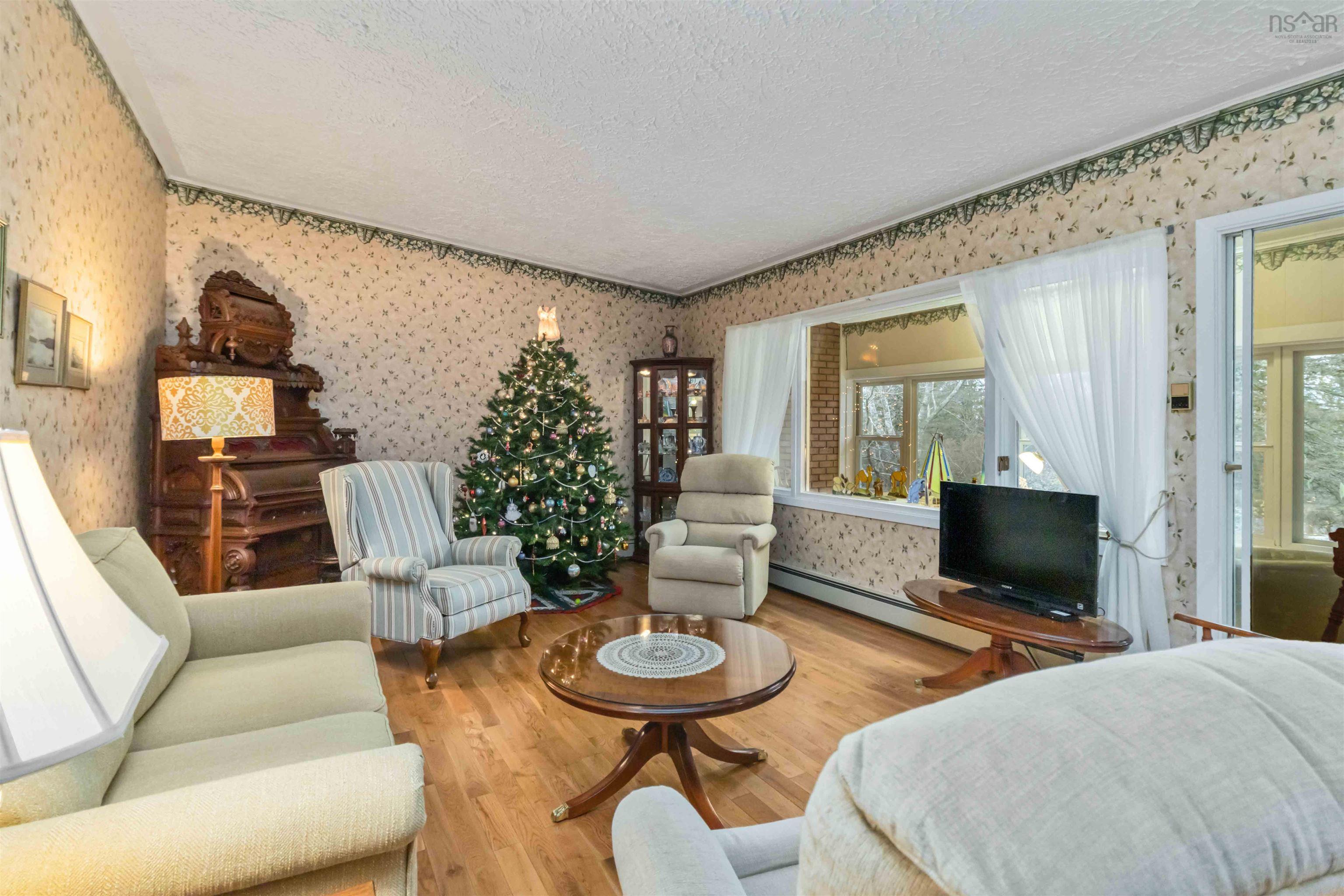 $499,900.00: 421 St. Andrews River Road, Shubenacadie