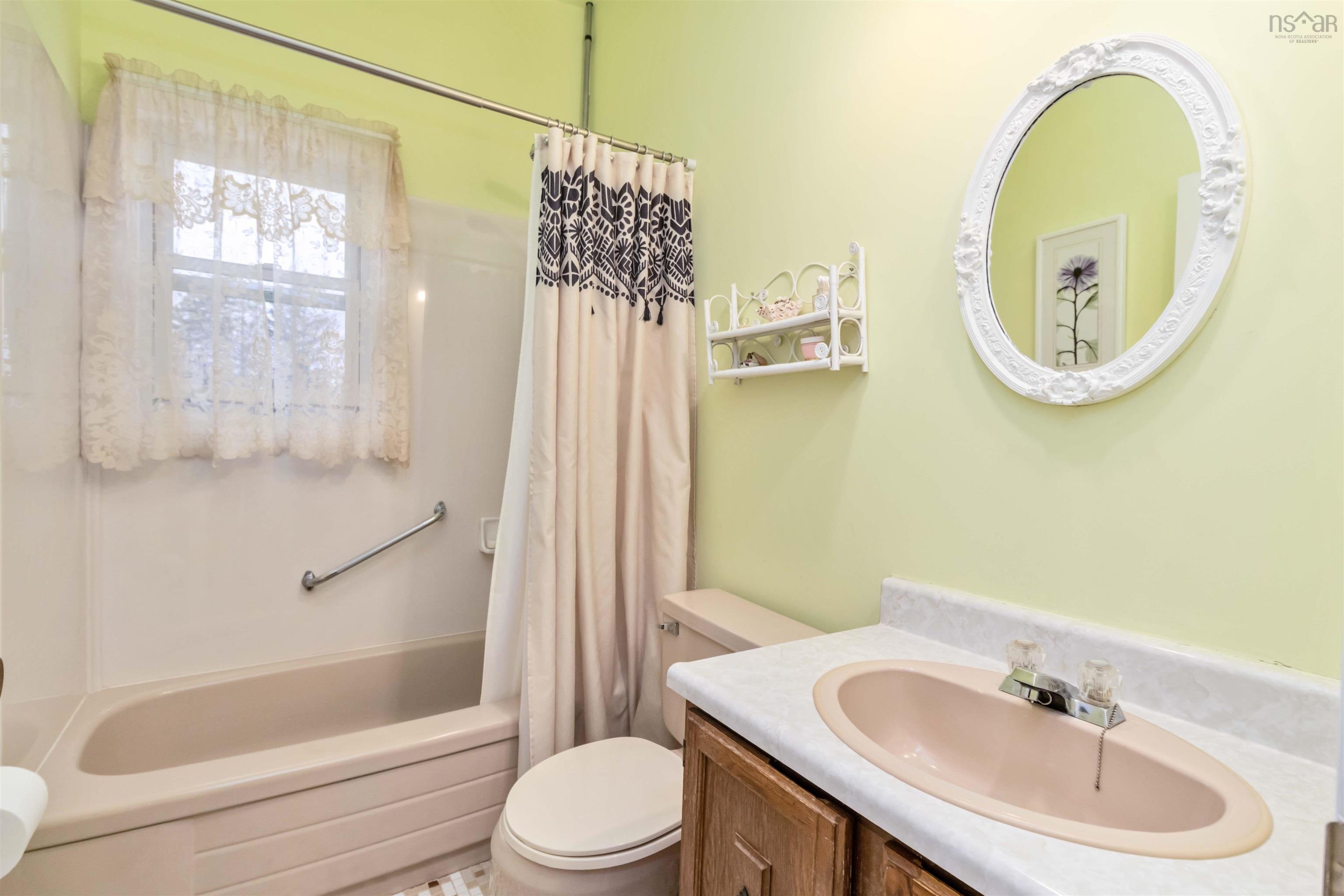 $499,900.00: 421 St. Andrews River Road, Shubenacadie