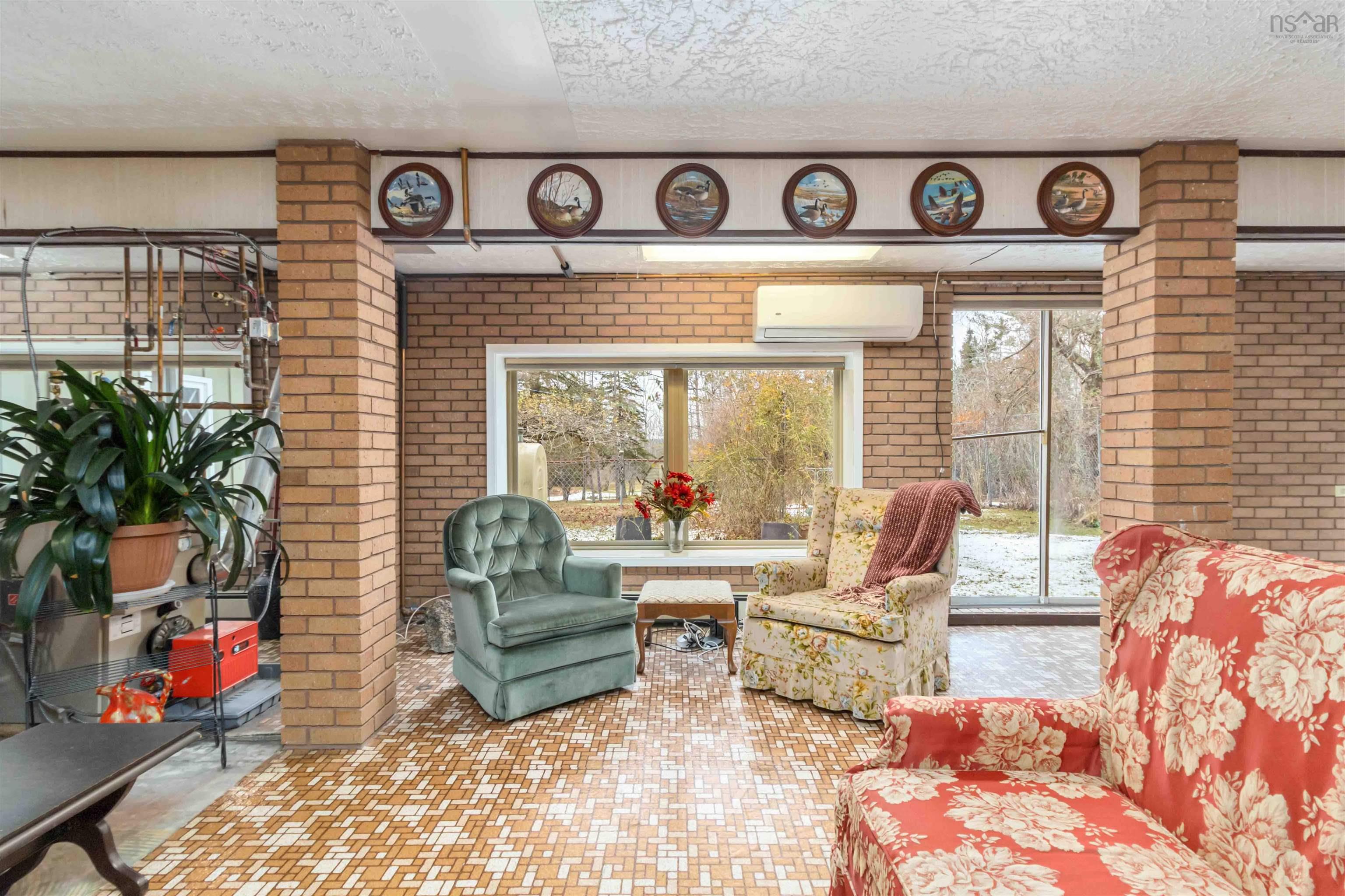 $499,900.00: 421 St. Andrews River Road, Shubenacadie