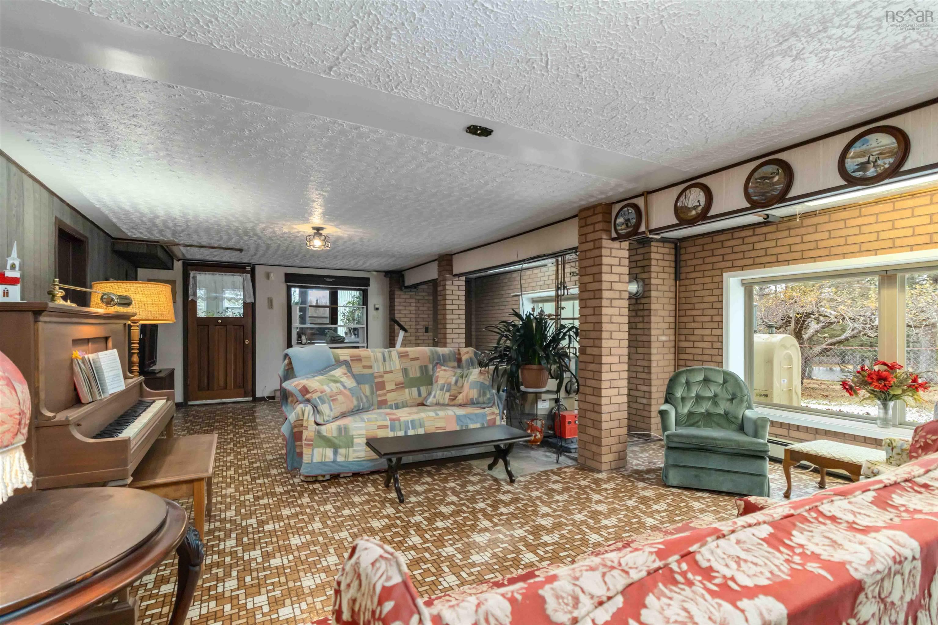 $499,900.00: 421 St. Andrews River Road, Shubenacadie