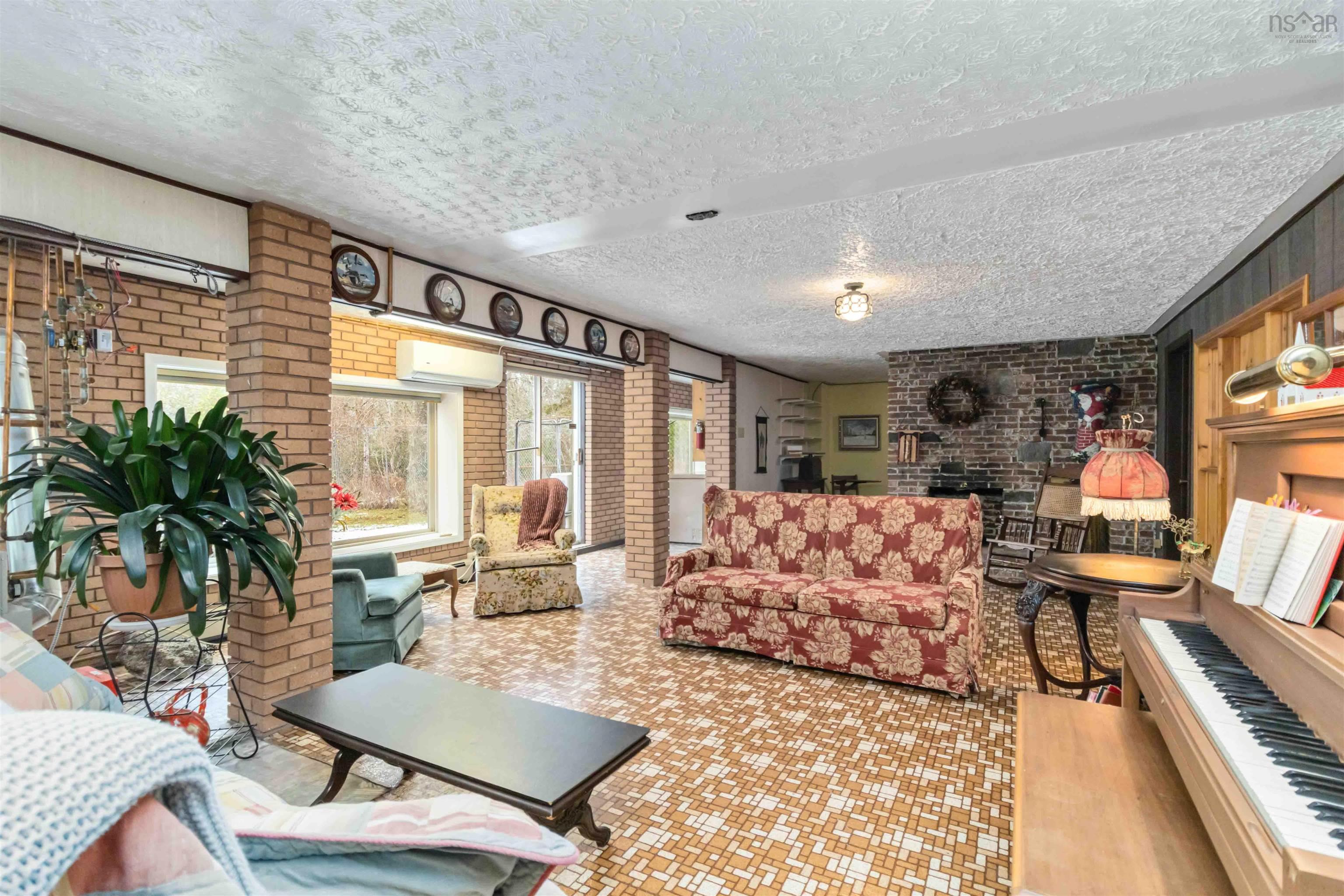 $499,900.00: 421 St. Andrews River Road, Shubenacadie