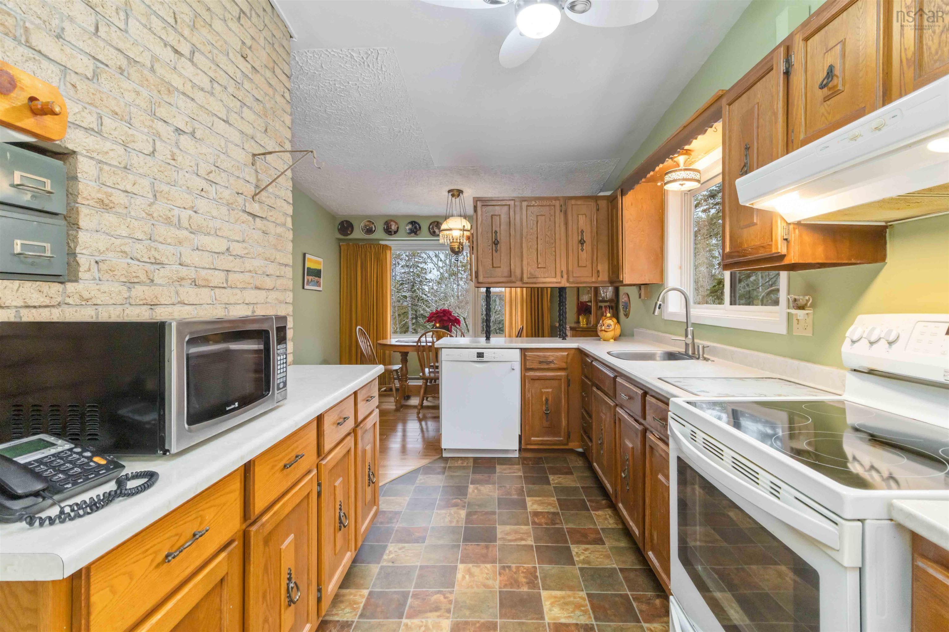 $499,900.00: 421 St. Andrews River Road, Shubenacadie