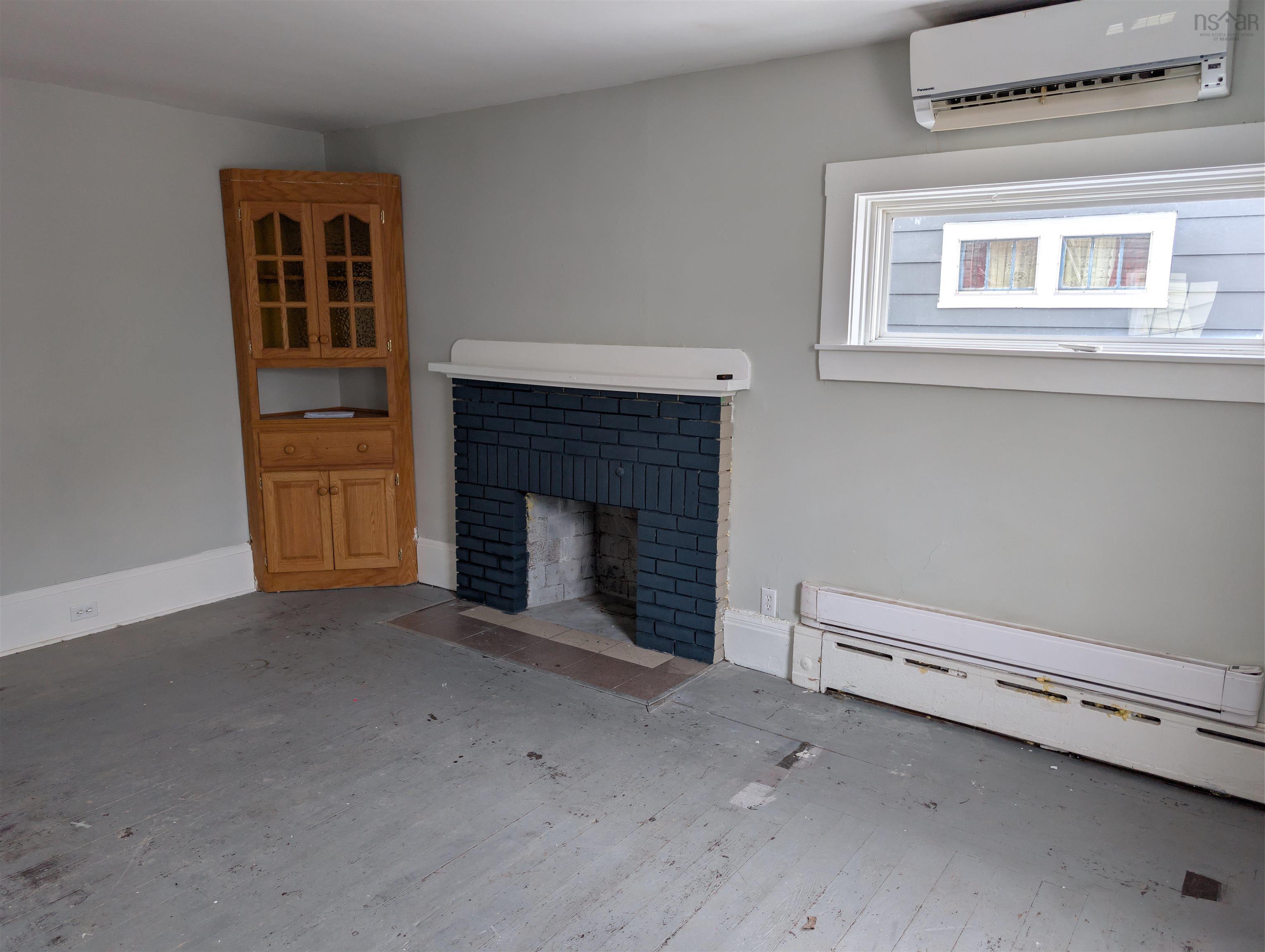 $335,000.00: 52 Queen Street, Truro