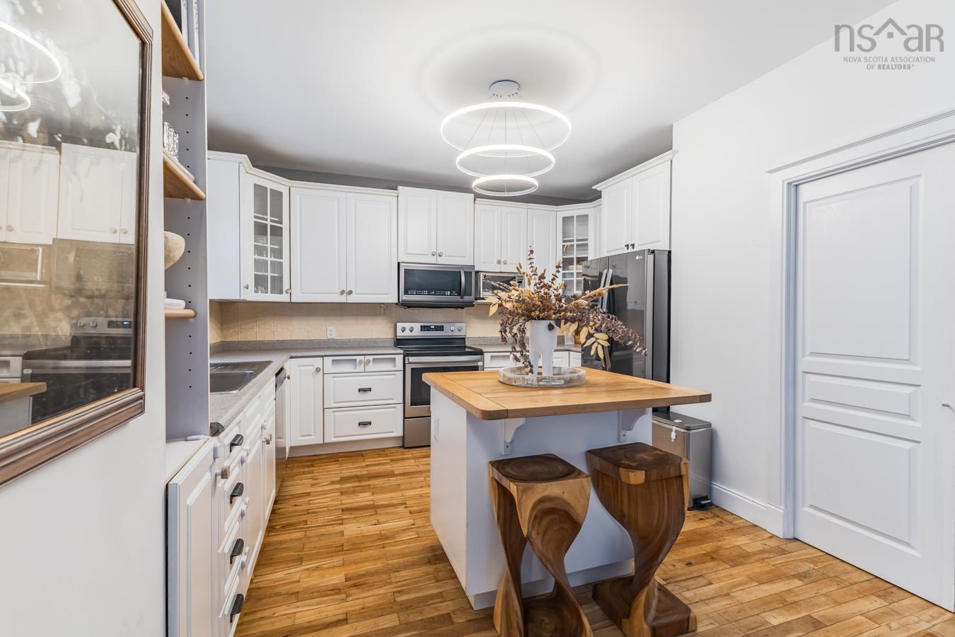 $649,900.00: 90 Old Court House Branch, Valley