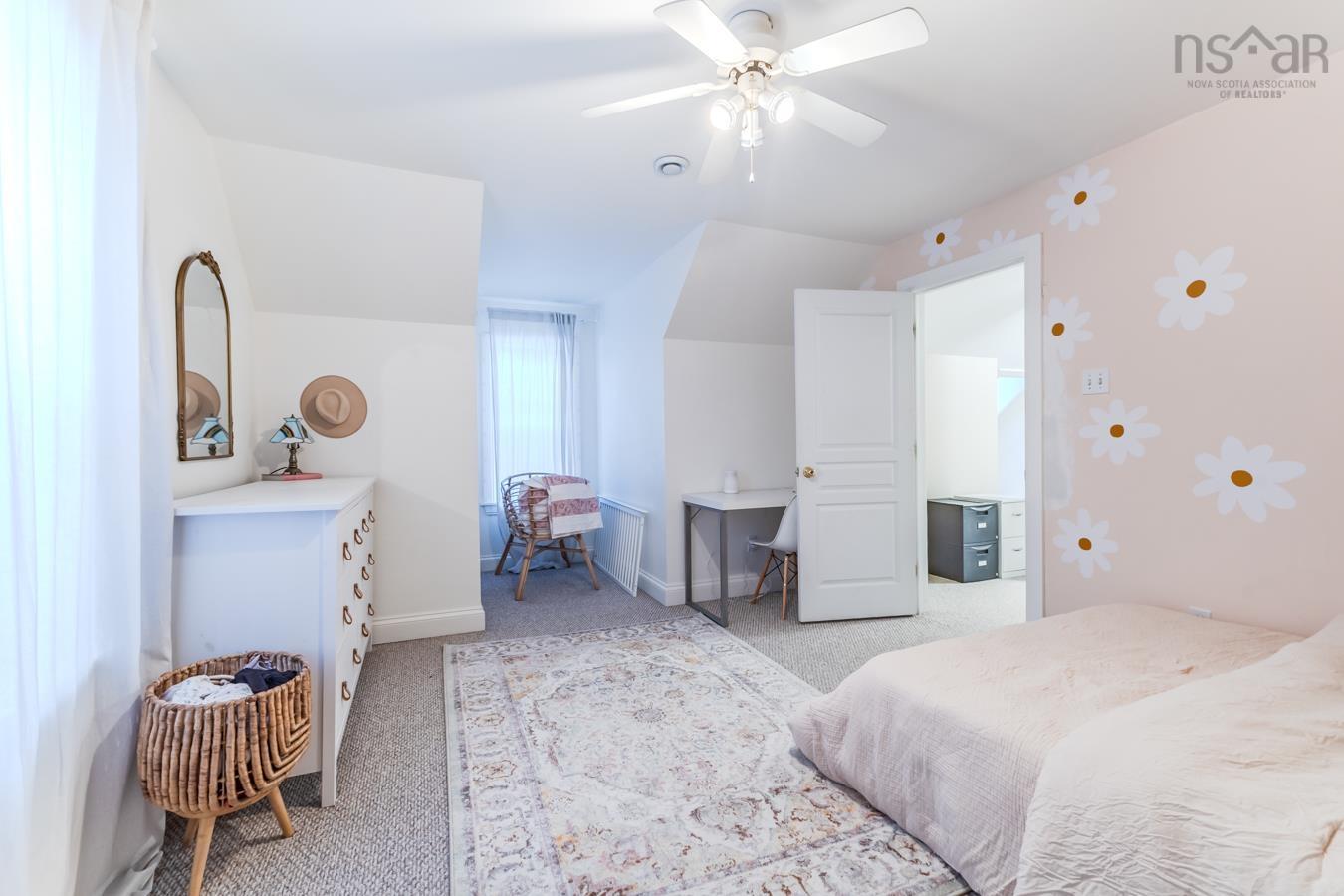 $649,900.00: 90 Old Court House Branch, Valley