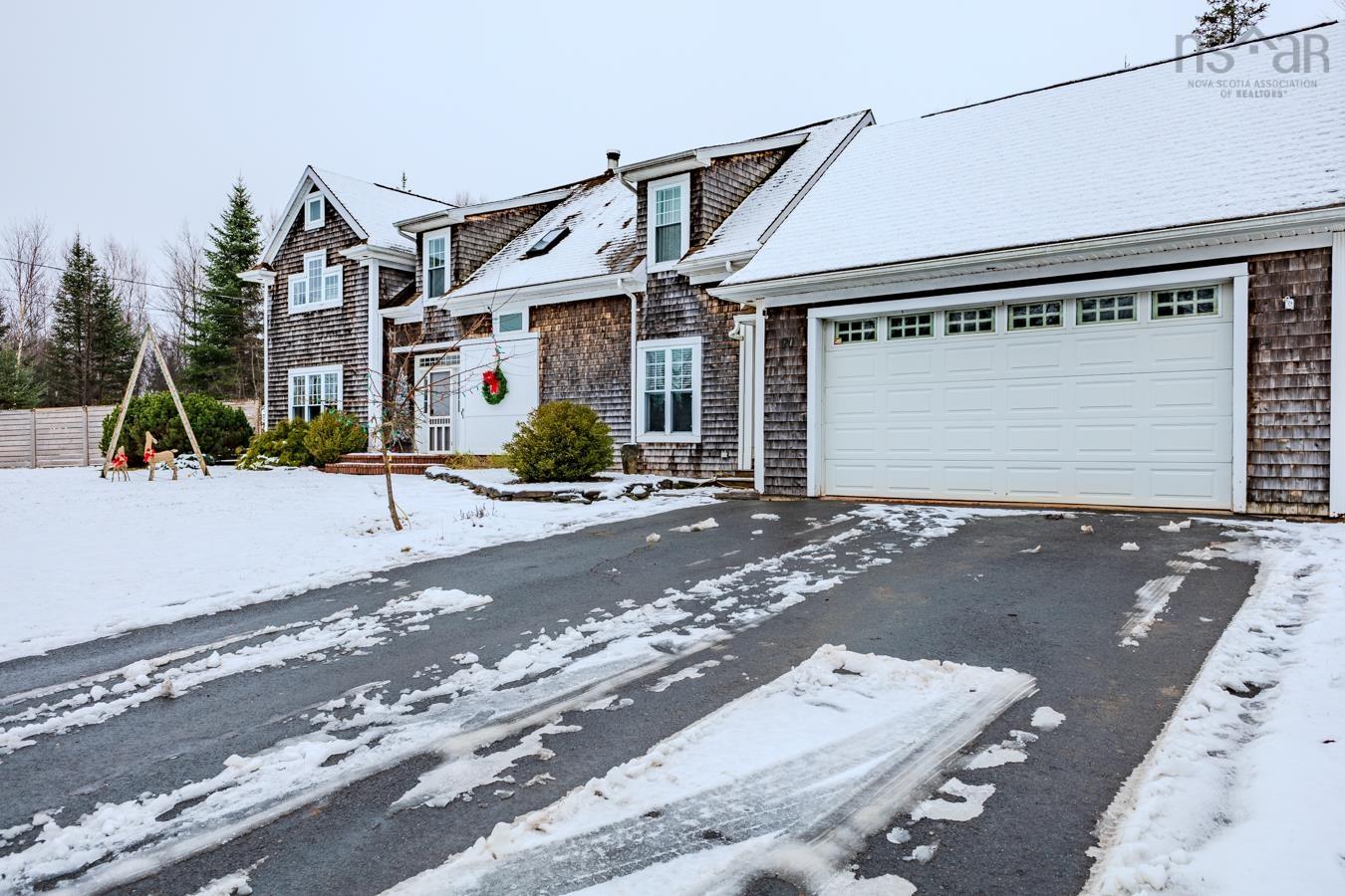 $649,900.00: 90 Old Court House Branch, Valley