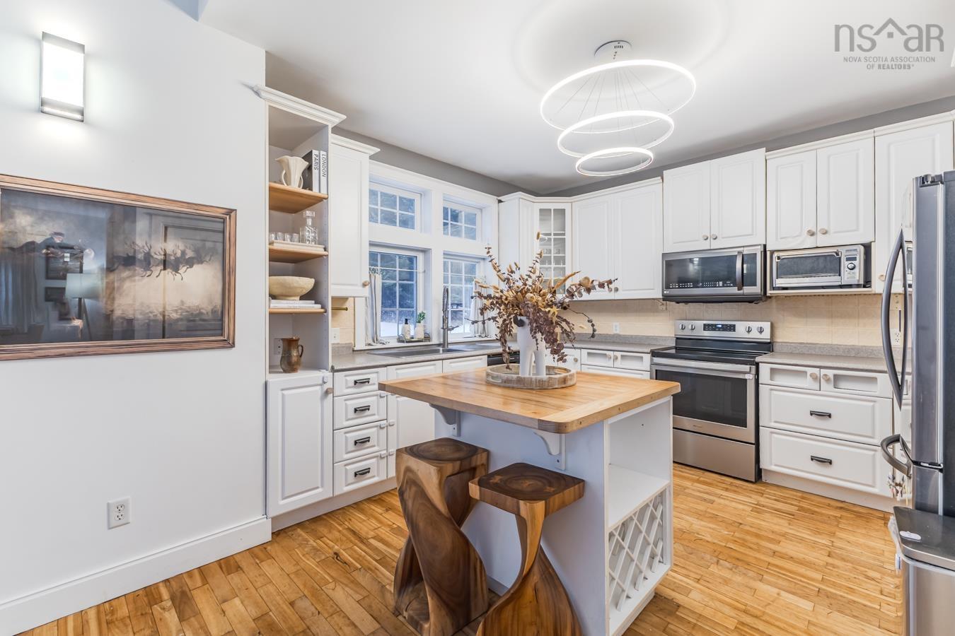 $649,900.00: 90 Old Court House Branch, Valley