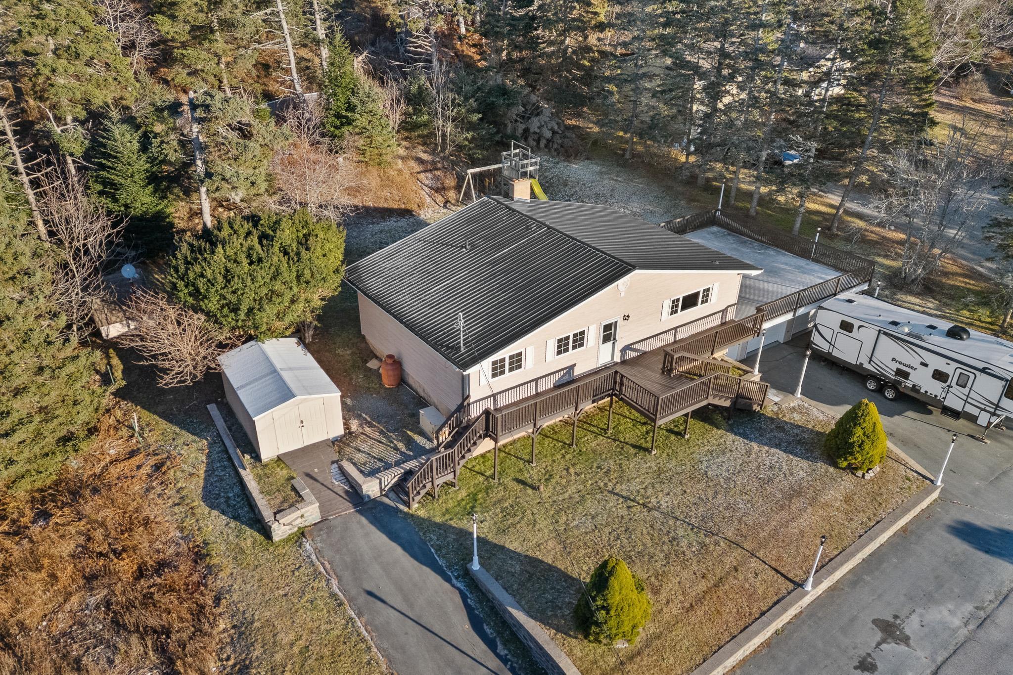 $689,500.00: 44 Lahey Drive, West Lawrencetown