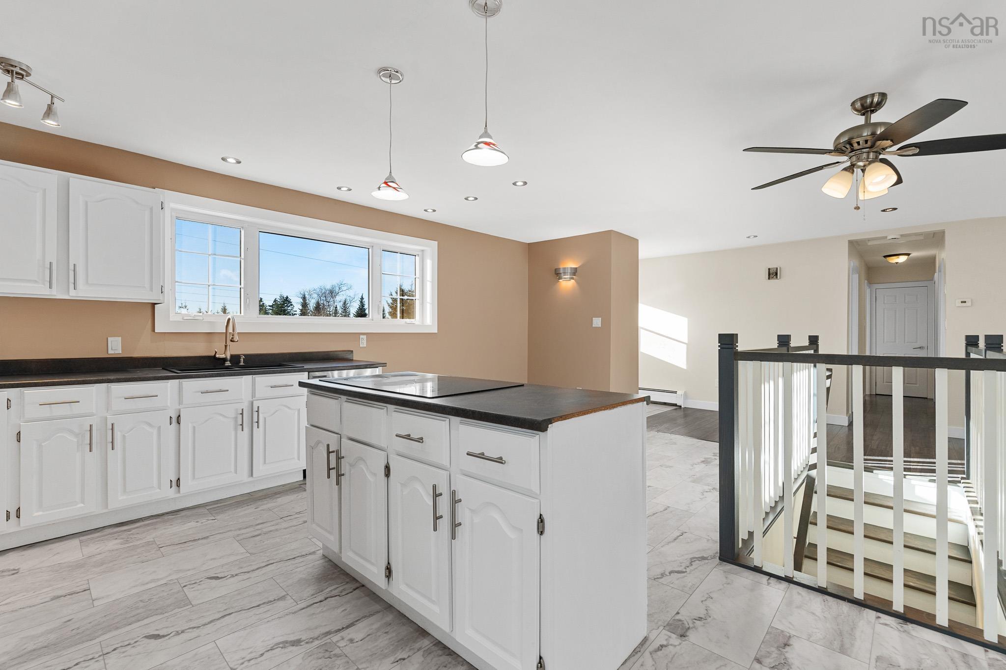 $689,500.00: 44 Lahey Drive, West Lawrencetown