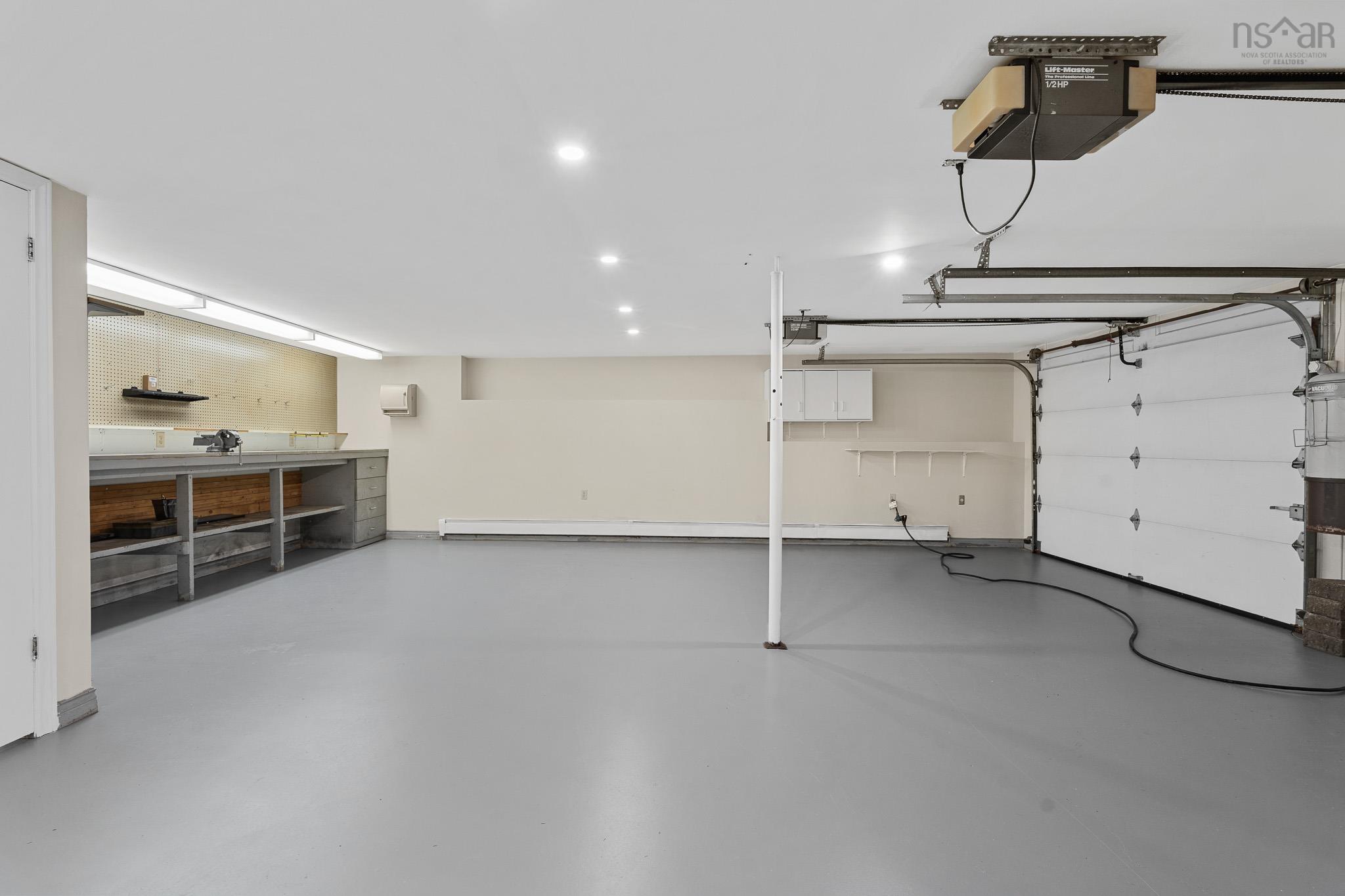 $689,500.00: 44 Lahey Drive, West Lawrencetown