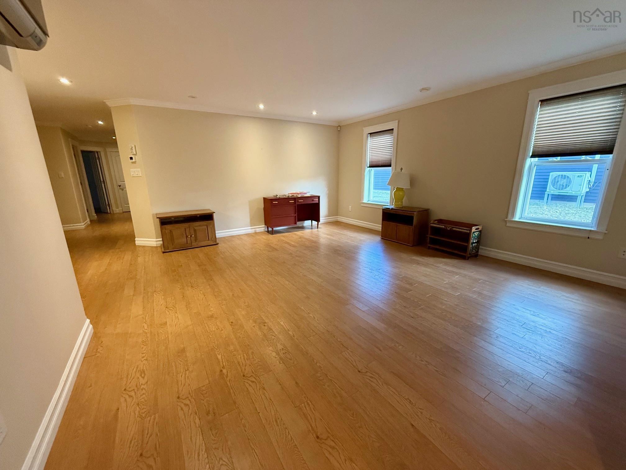 $375,000.00: 378 Glen Allan Drive, Bridgewater