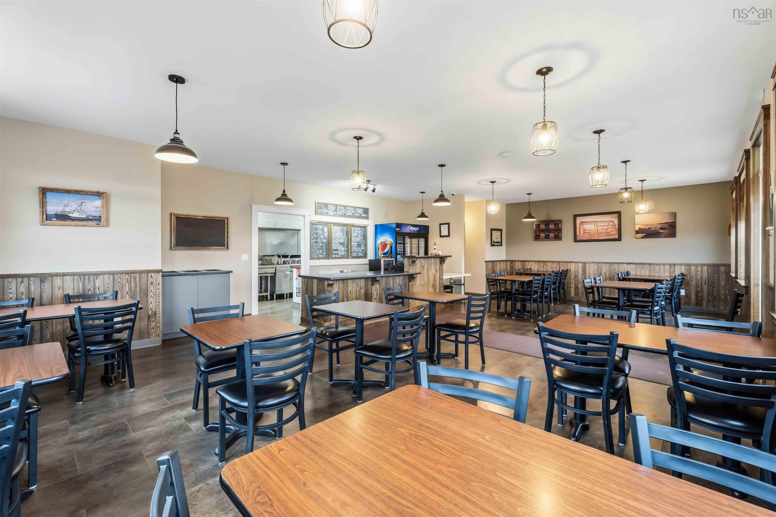 $950,000.00: 238 Highway 303, Conway