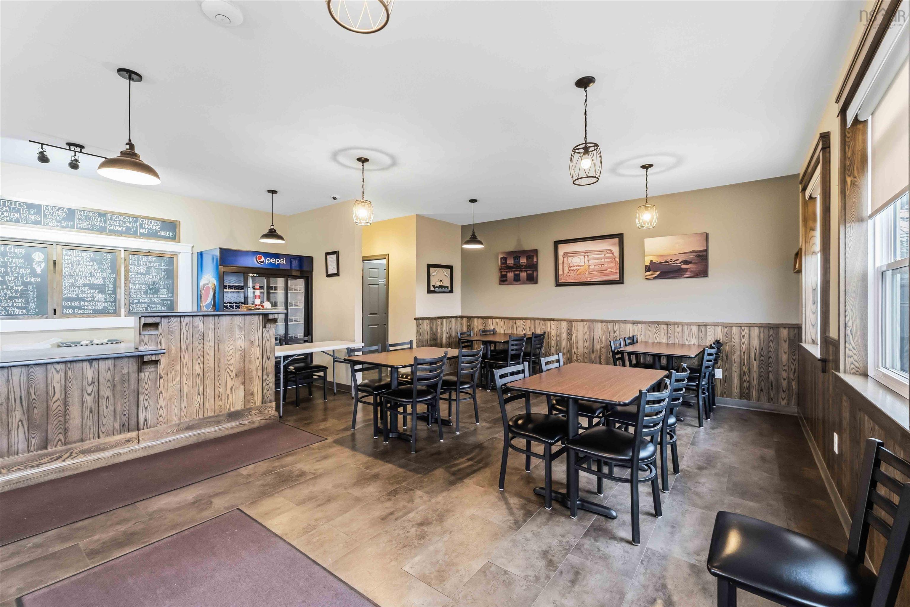 $950,000.00: 238 Highway 303, Conway