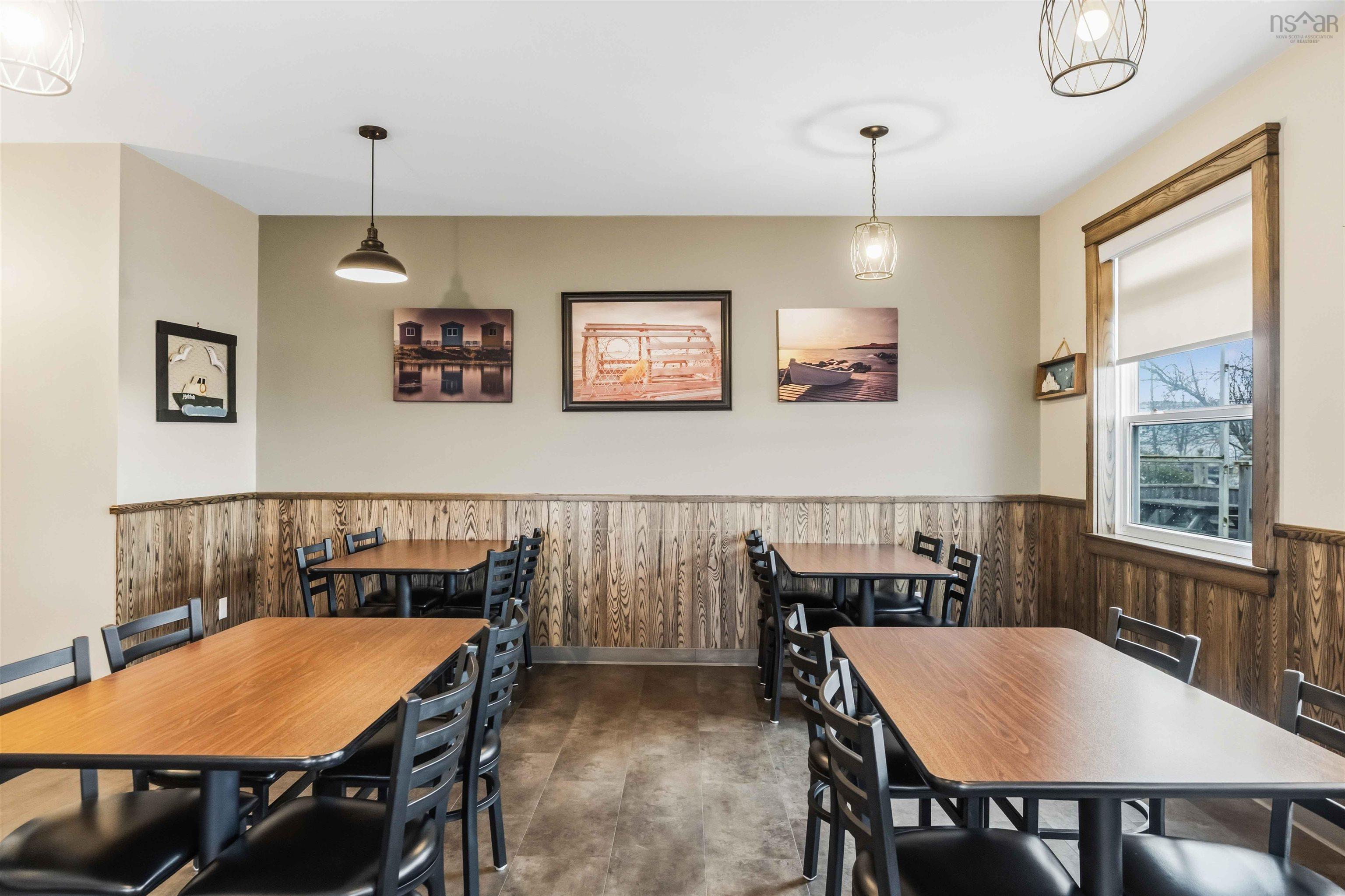 $950,000.00: 238 Highway 303, Conway