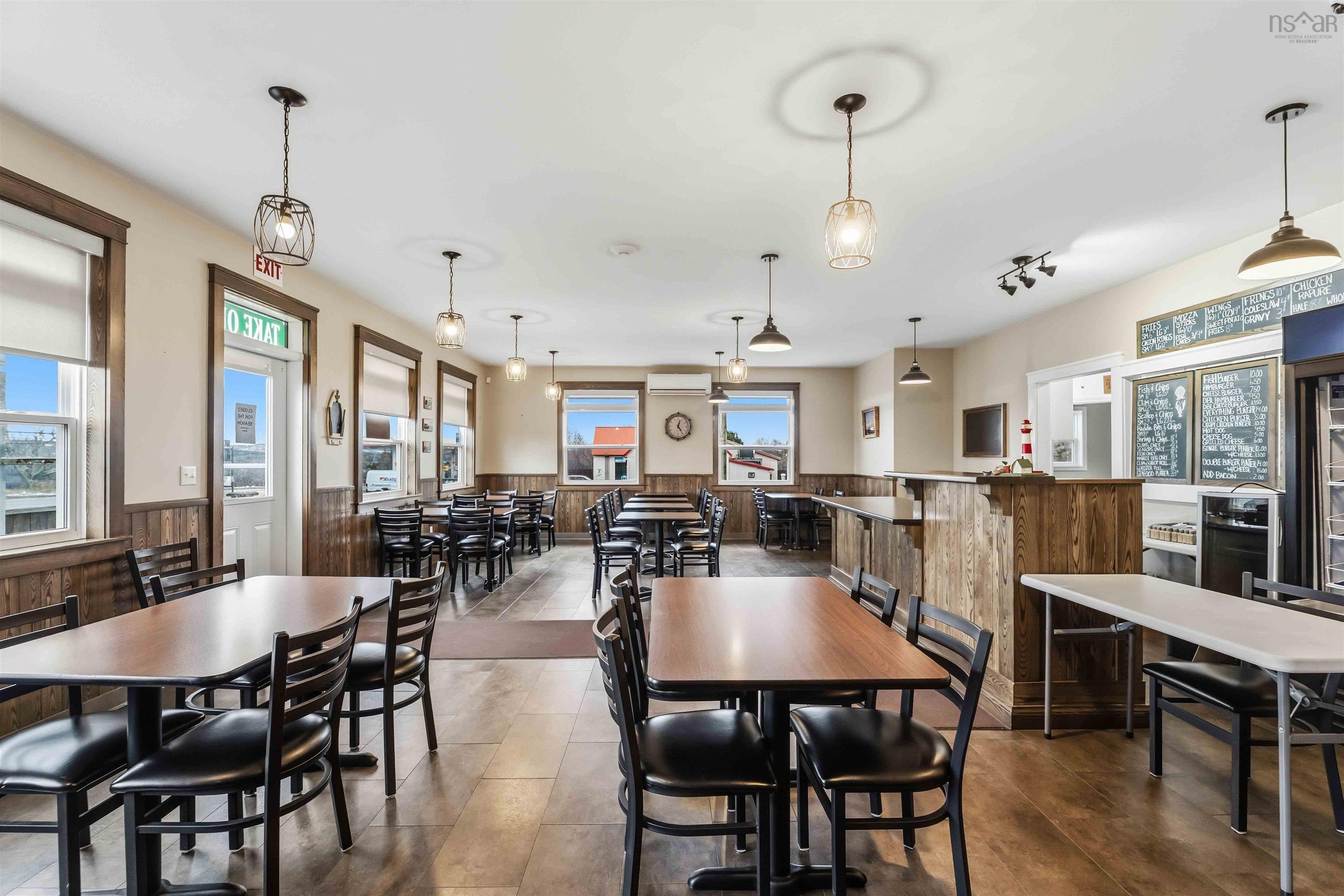 $950,000.00: 238 Highway 303, Conway