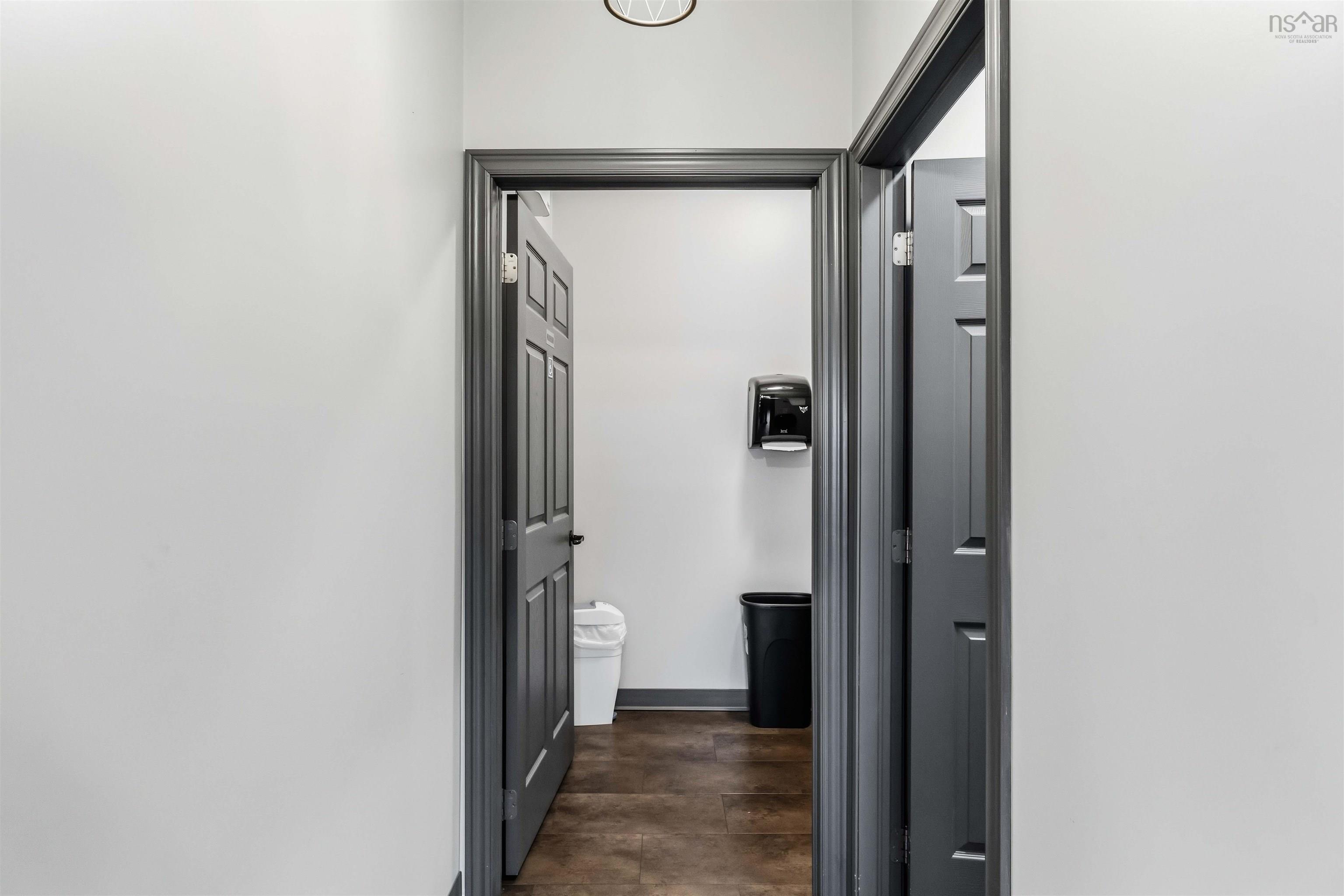 $950,000.00: 238 Highway 303, Conway