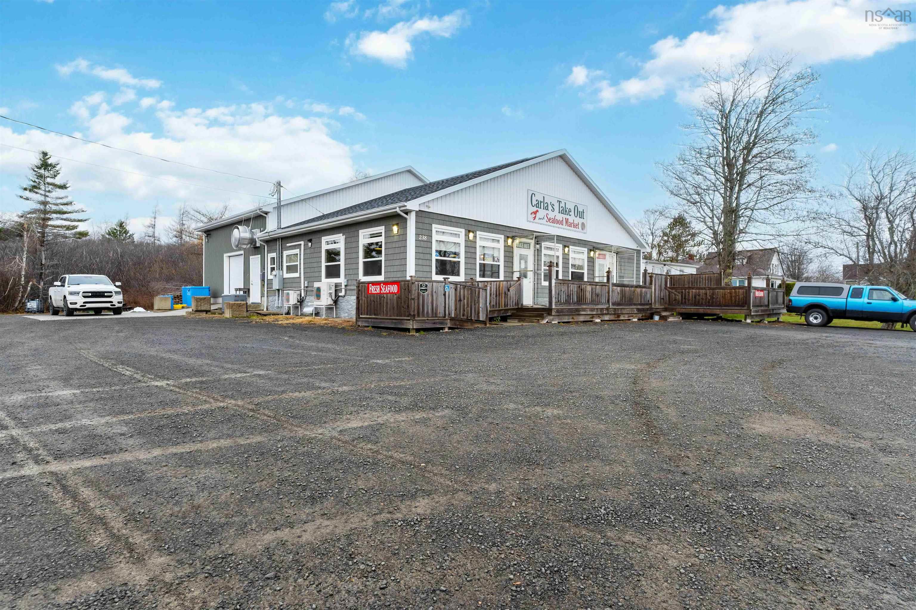 $950,000.00: 238 Highway 303, Conway