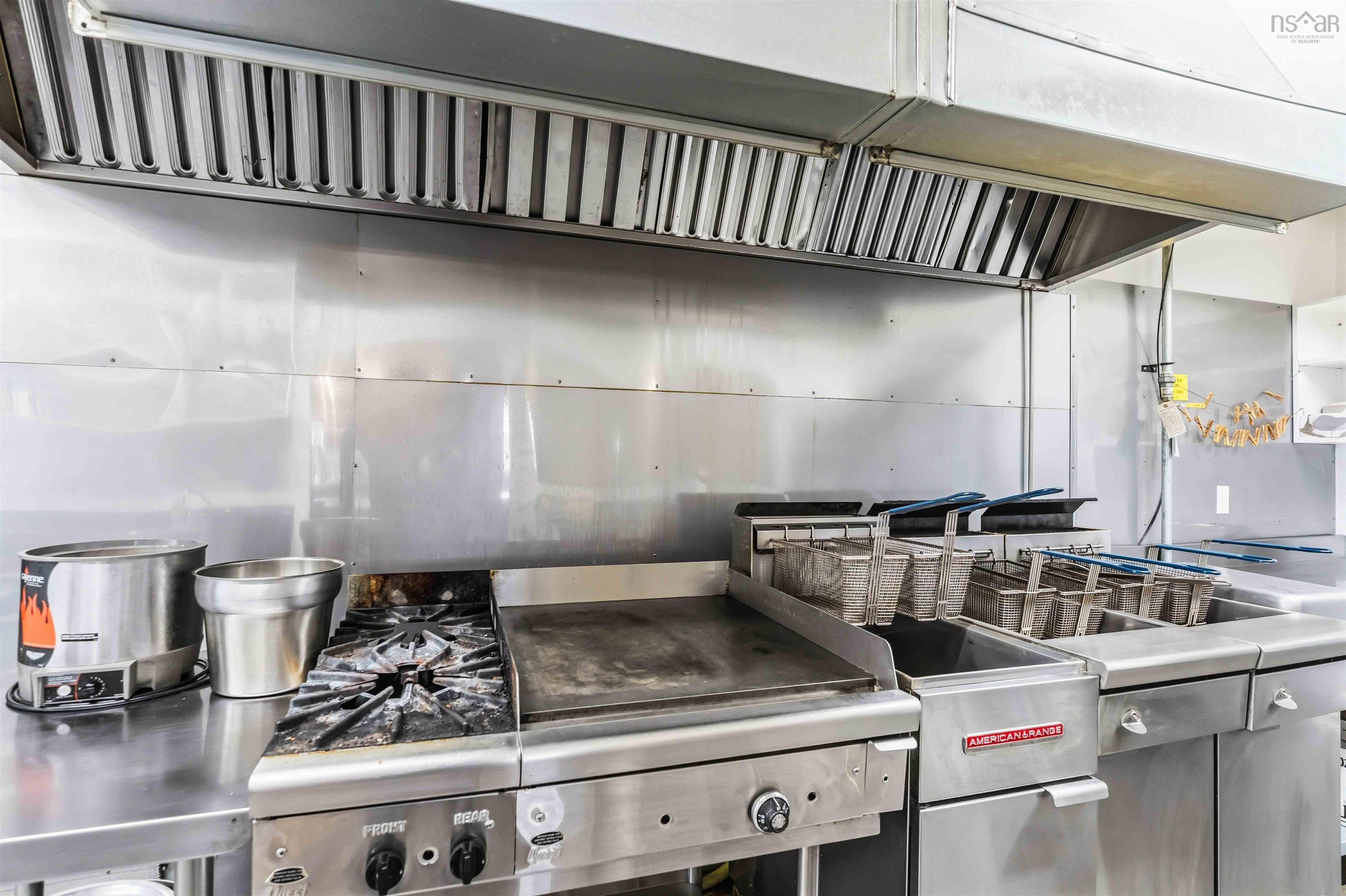 $950,000.00: 238 Highway 303, Conway