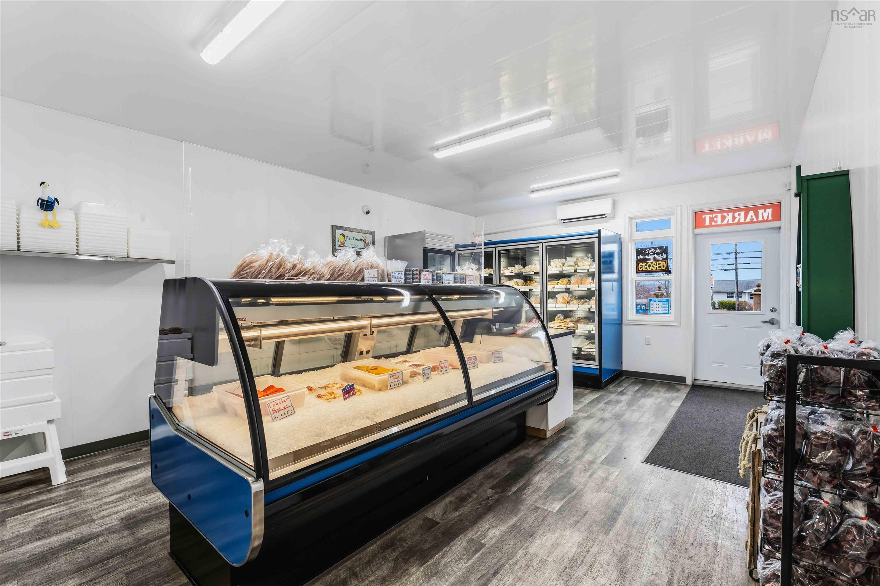 $950,000.00: 238 Highway 303, Conway