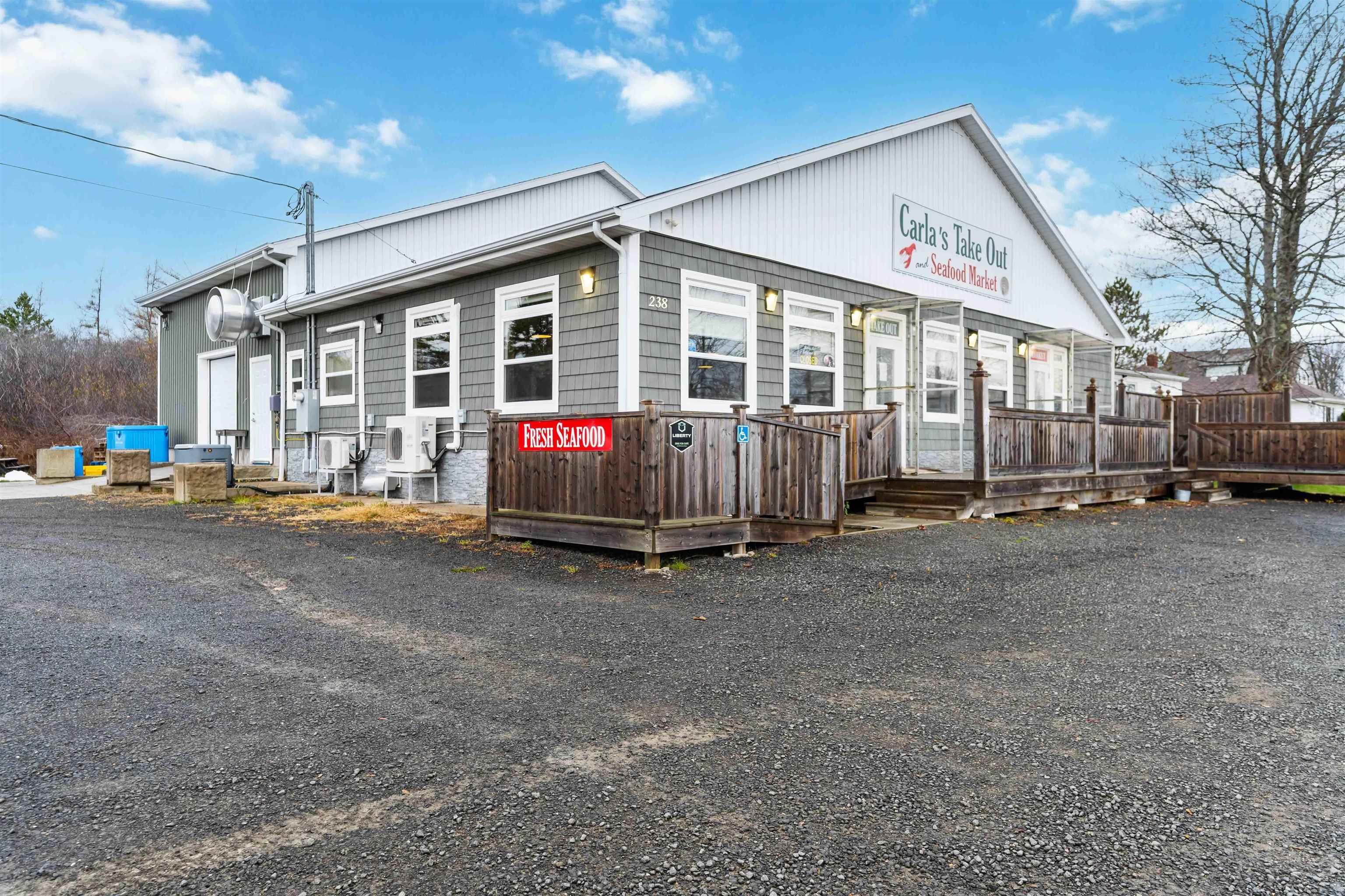 $950,000.00: 238 Highway 303, Conway