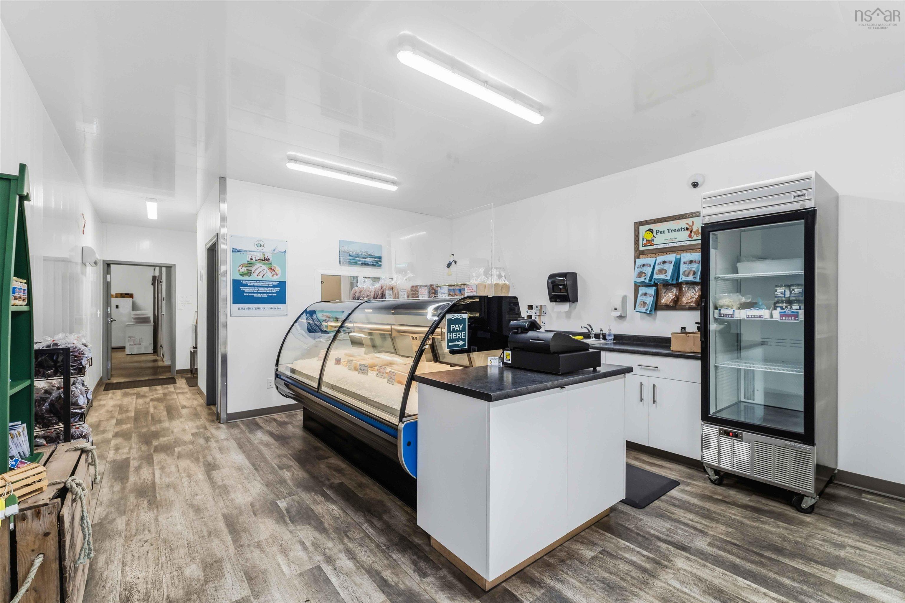 $950,000.00: 238 Highway 303, Conway