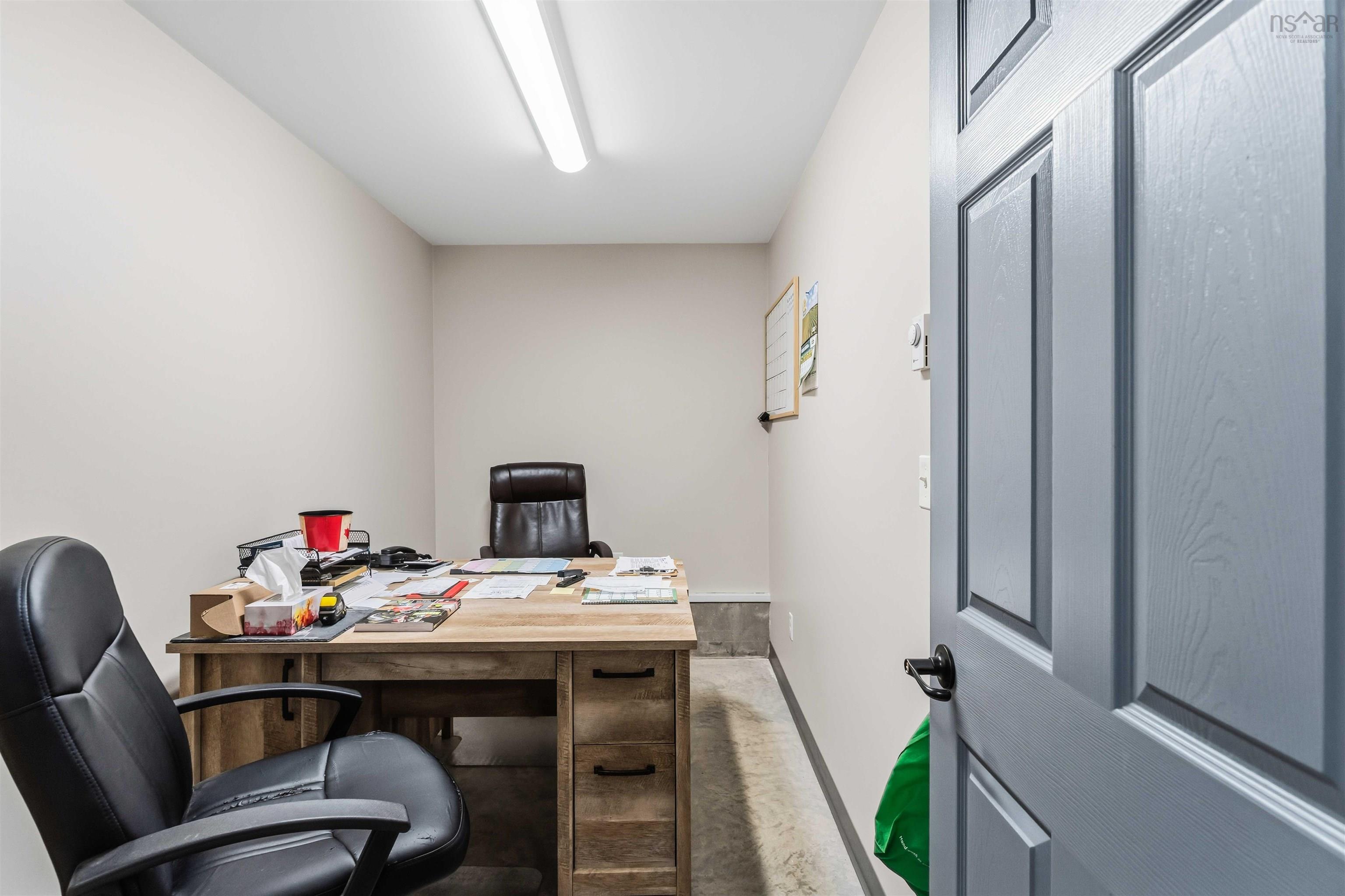 $950,000.00: 238 Highway 303, Conway