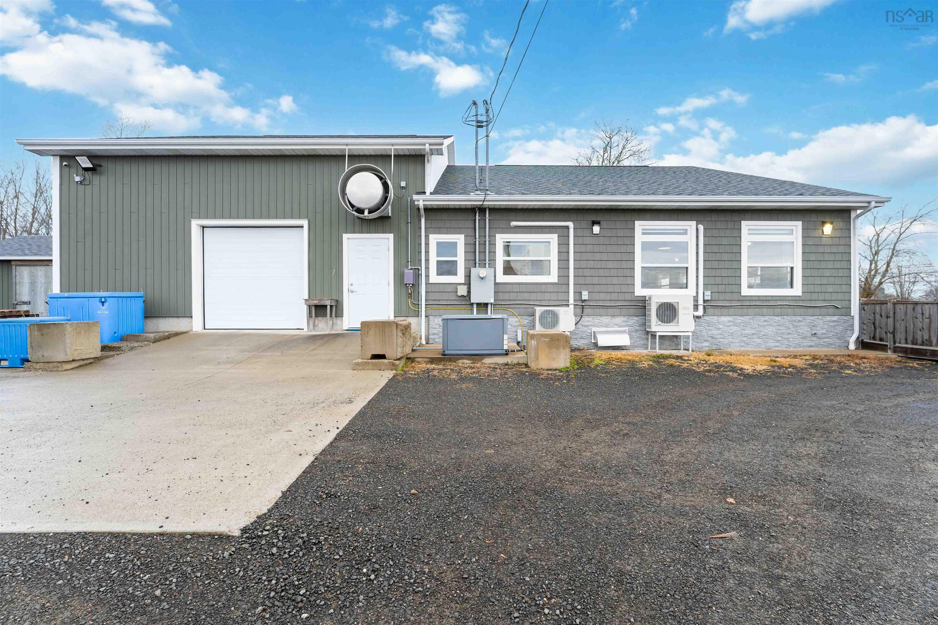 $950,000.00: 238 Highway 303, Conway