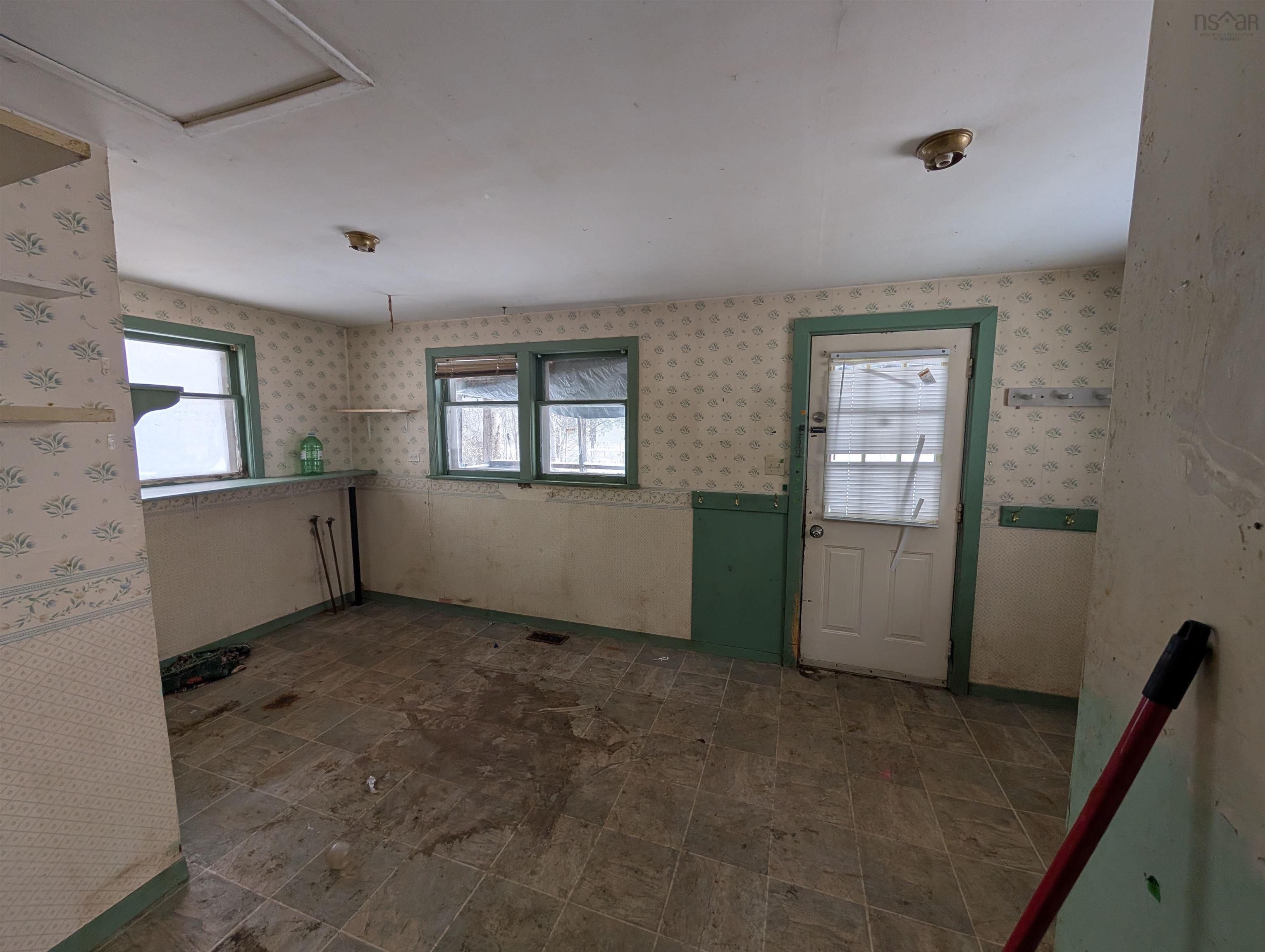 $155,000.00: 982 Pickering Lane, Greenwood