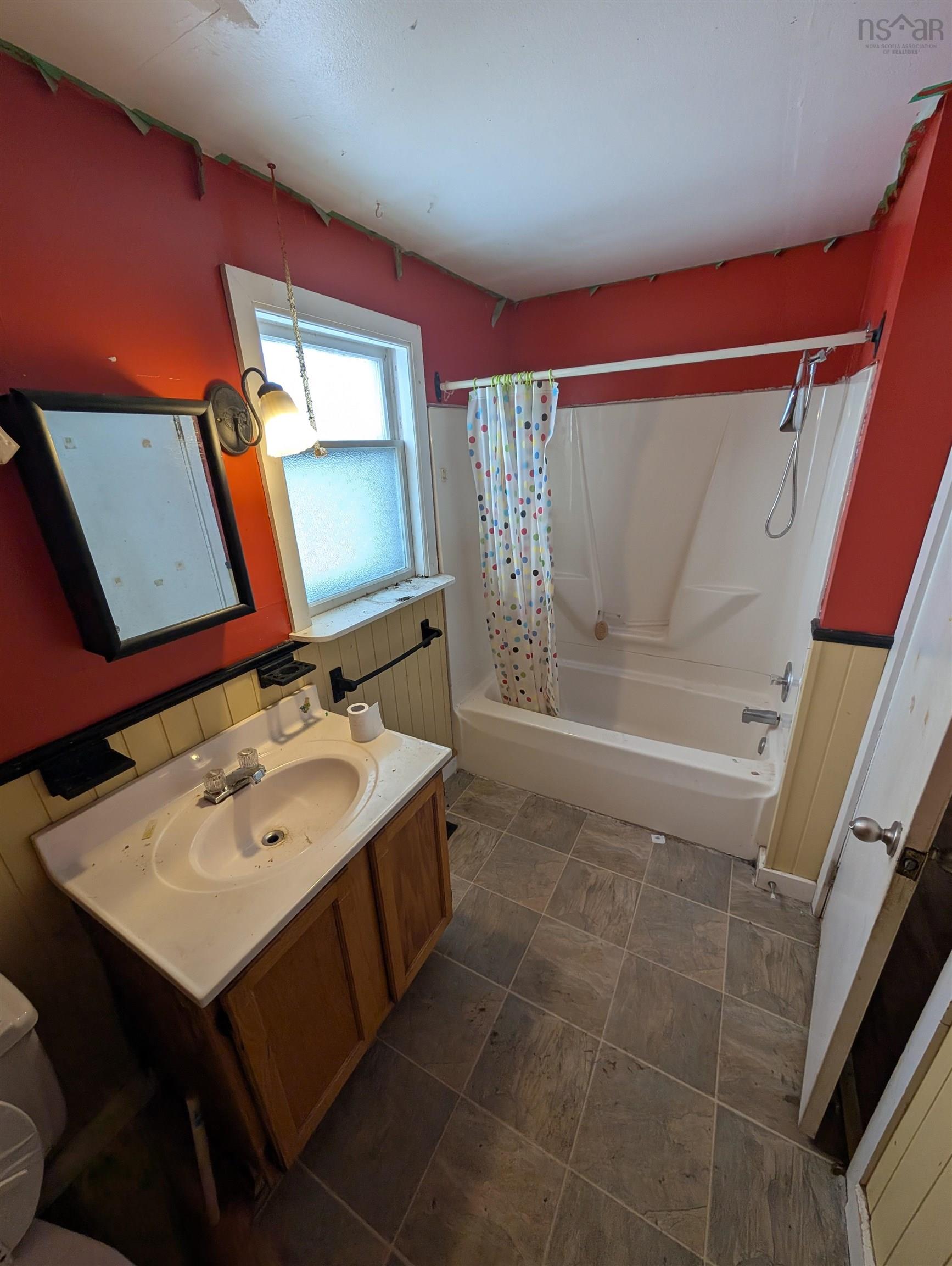 $155,000.00: 982 Pickering Lane, Greenwood