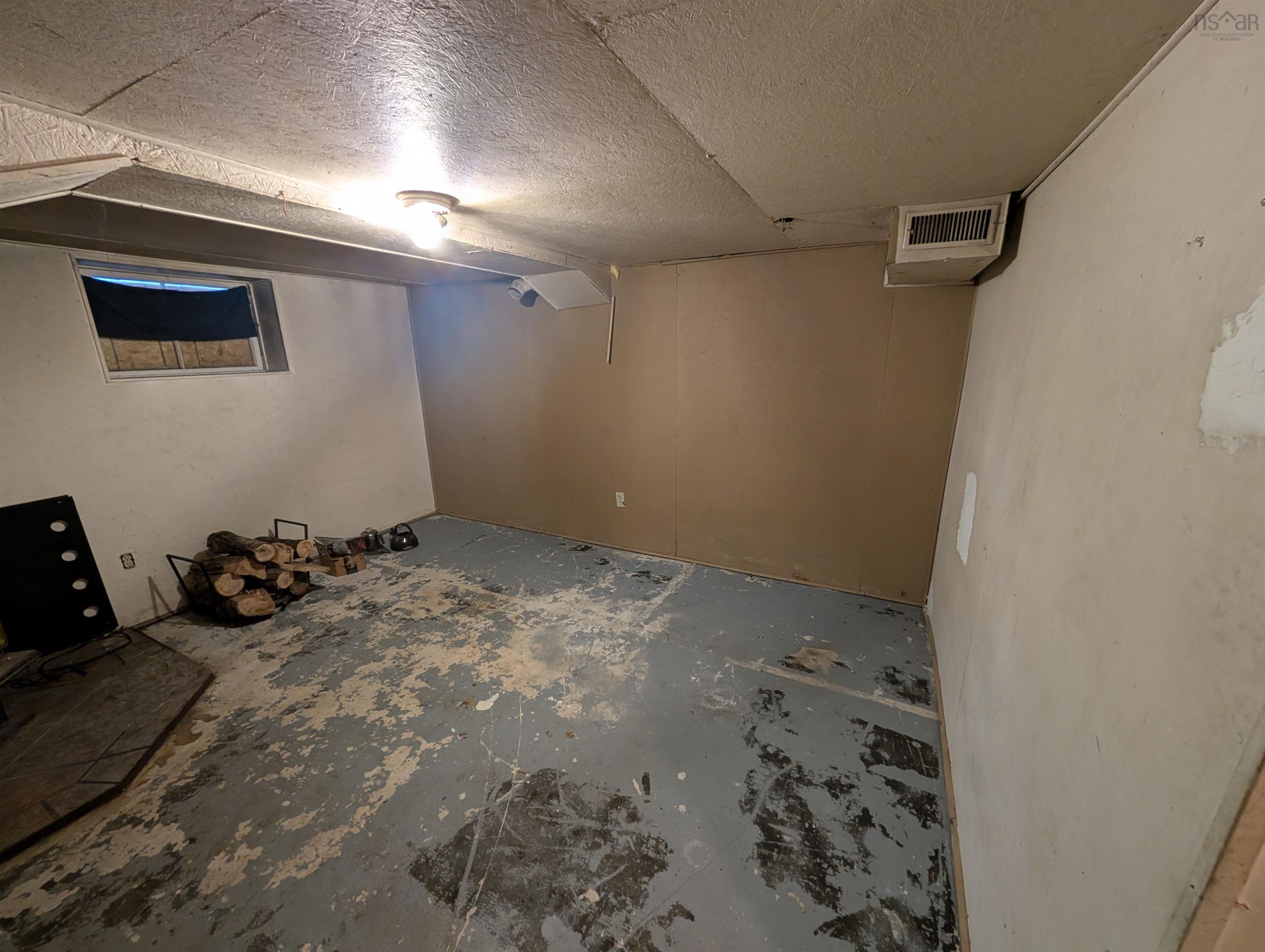 $155,000.00: 982 Pickering Lane, Greenwood