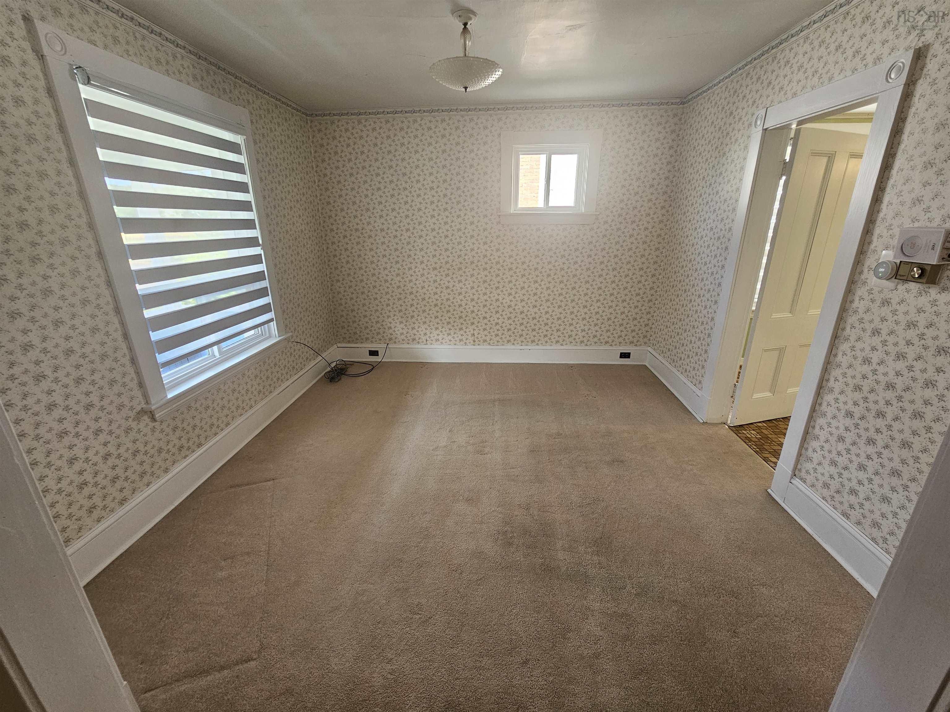 $189,900.00: 2 Dickey Street, Amherst