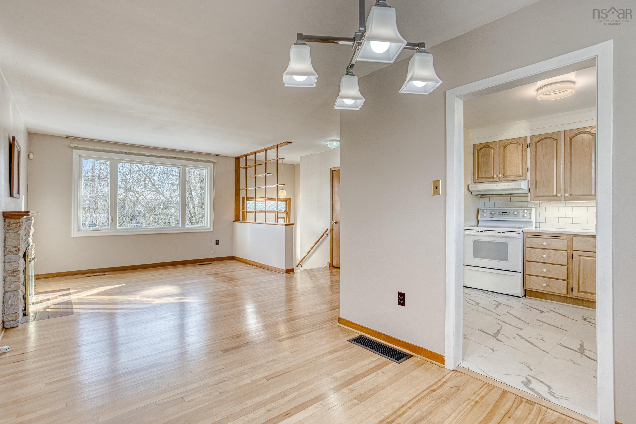 $599,000.00: 10 Nightingale Drive, Halifax