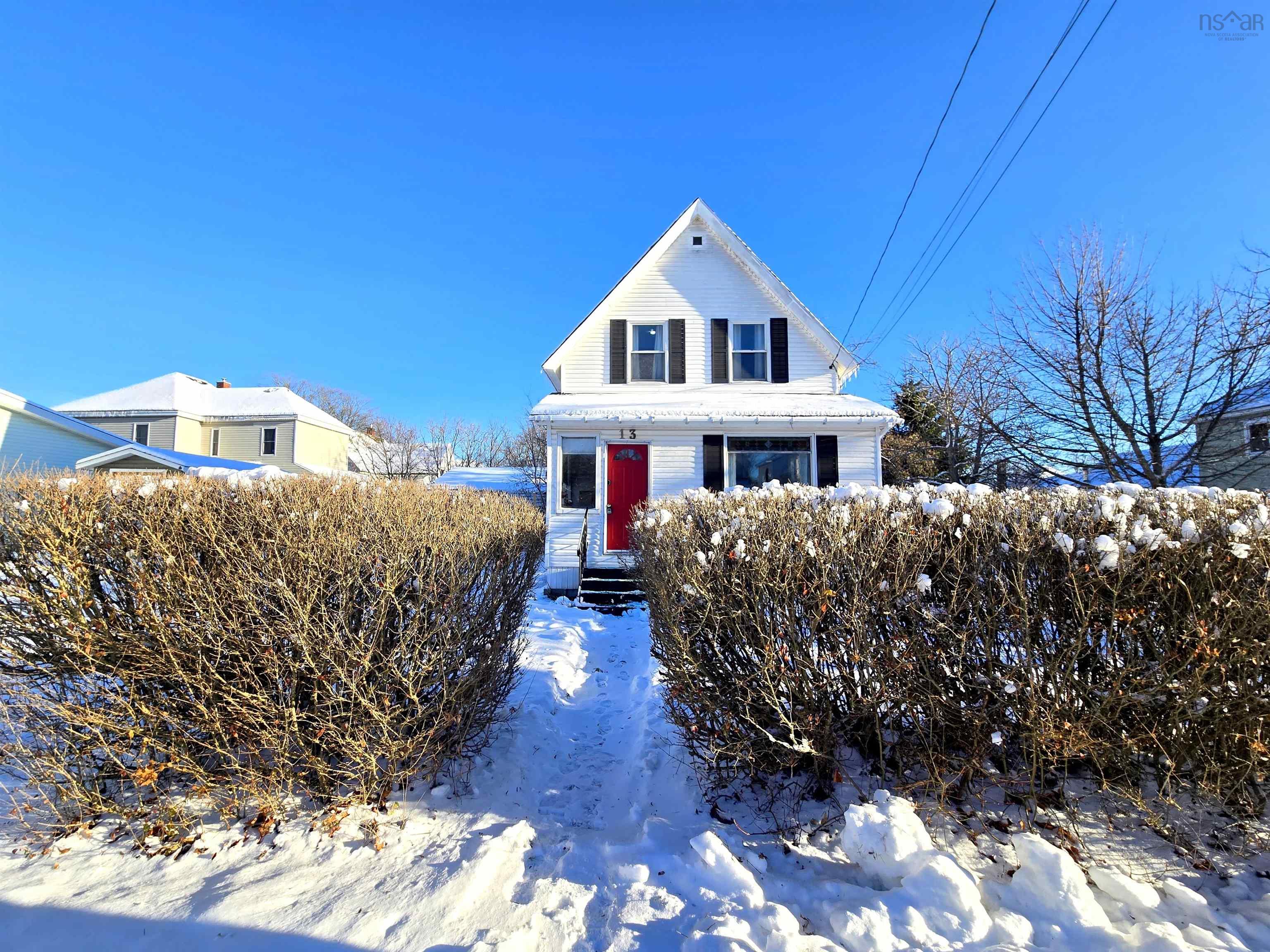 $249,900.00: 13 Belmont Street, Amherst