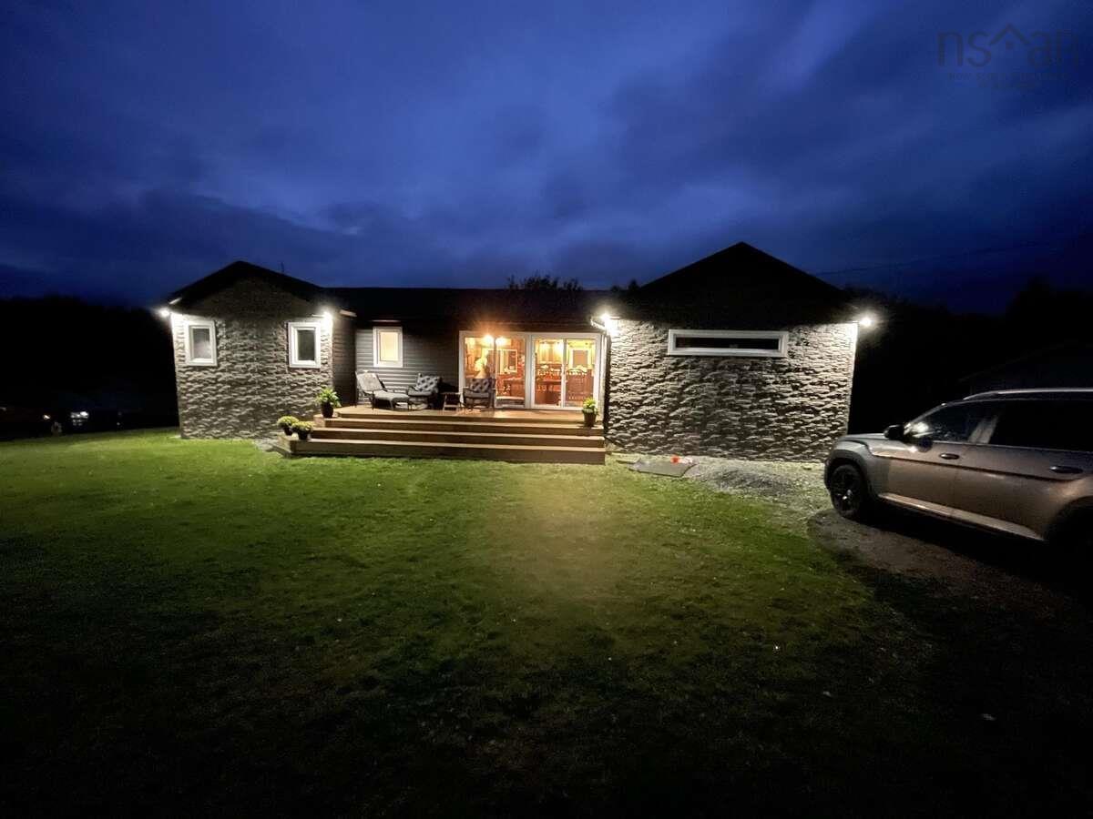 $599,000.00: 135 Black Rock Road, Black Rock