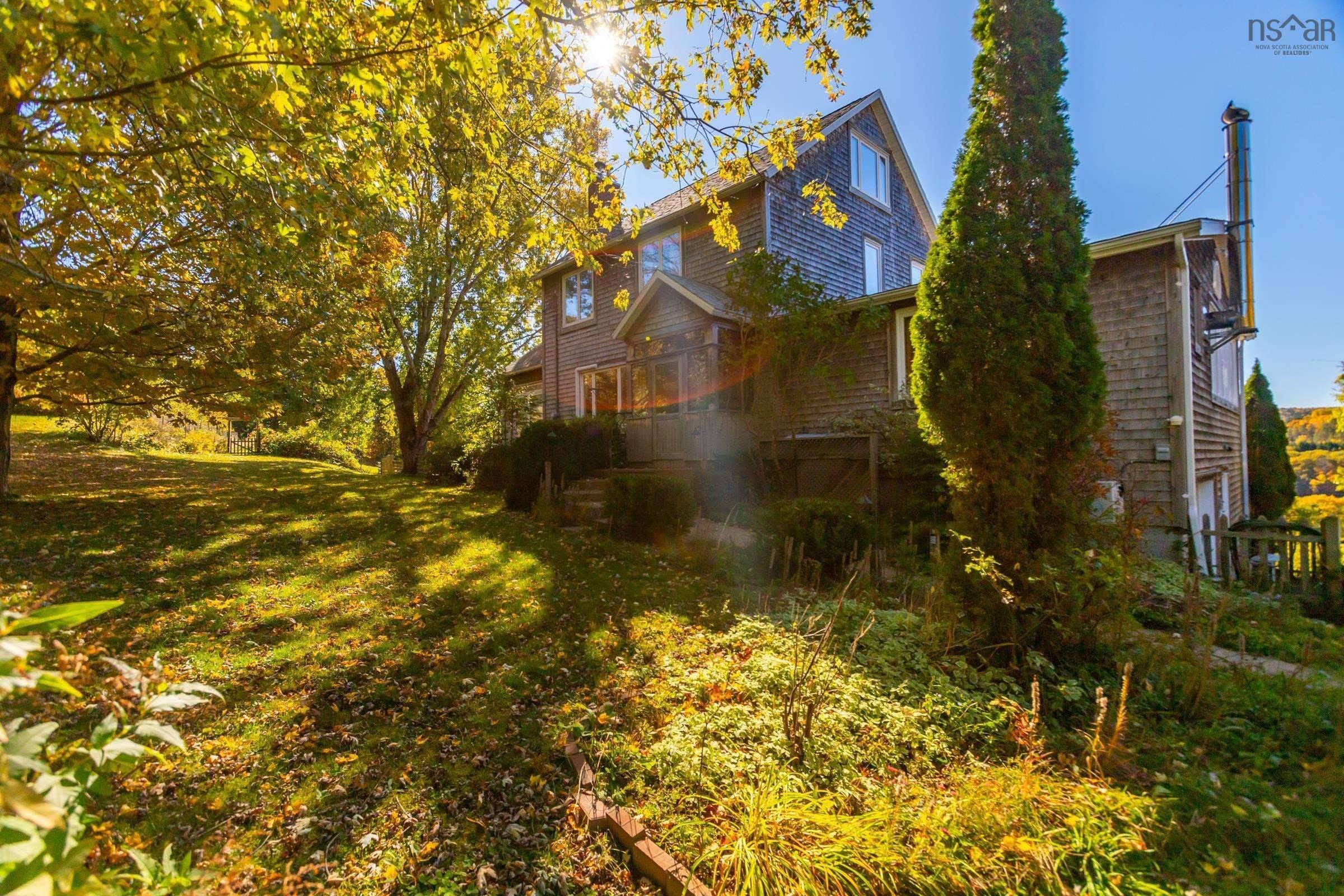 $899,000.00: 481 Chute Road, Bear River