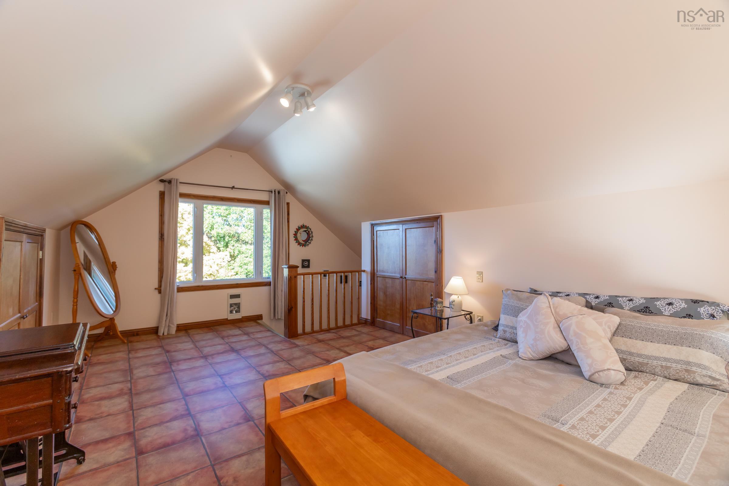 $899,000.00: 481 Chute Road, Bear River