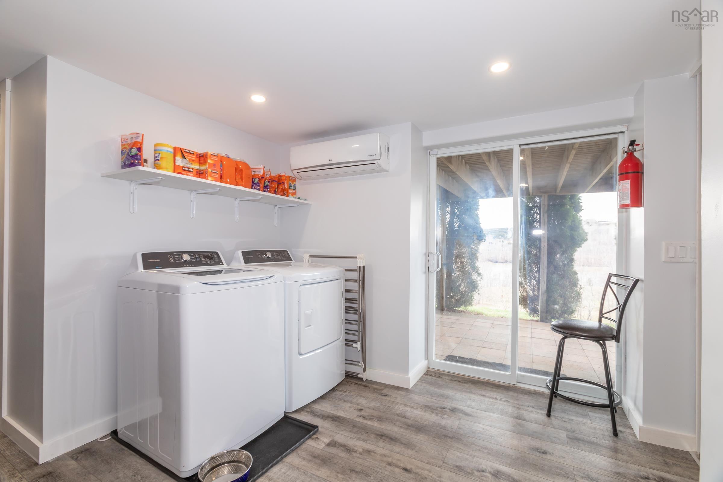 $899,000.00: 481 Chute Road, Bear River