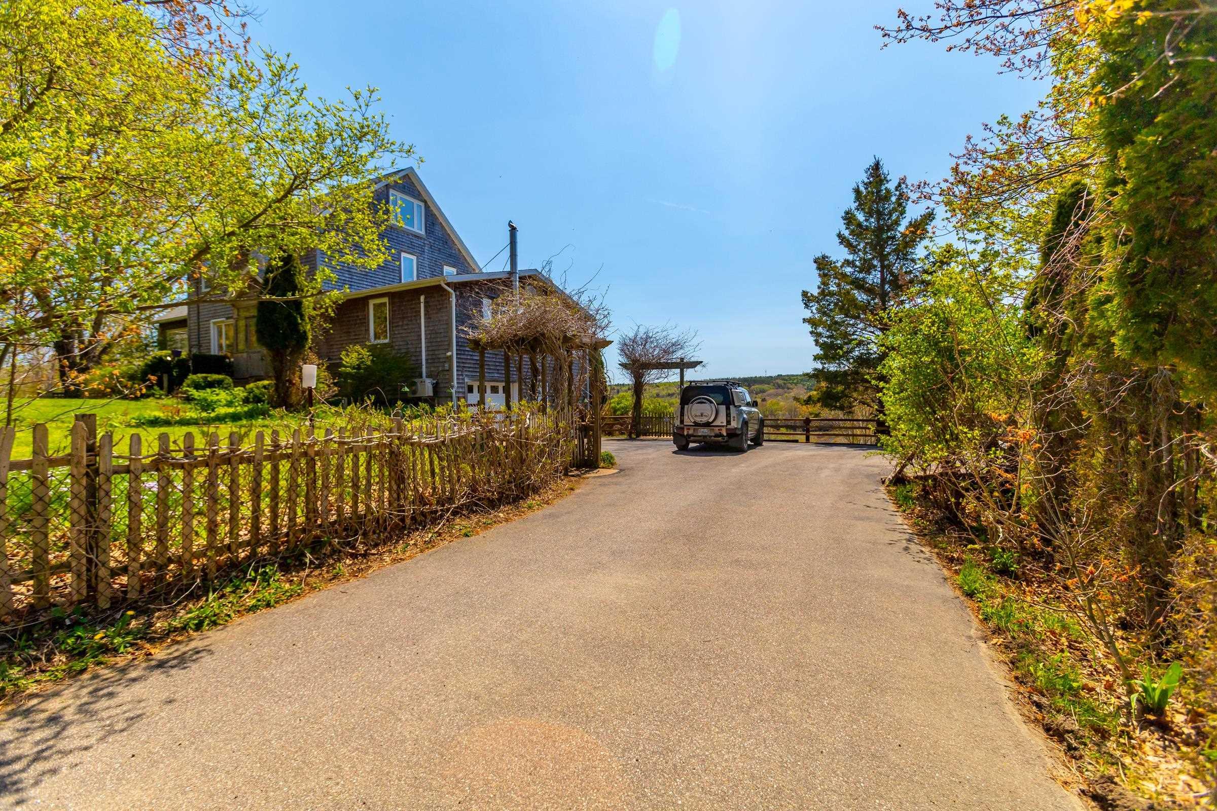 $899,000.00: 481 Chute Road, Bear River