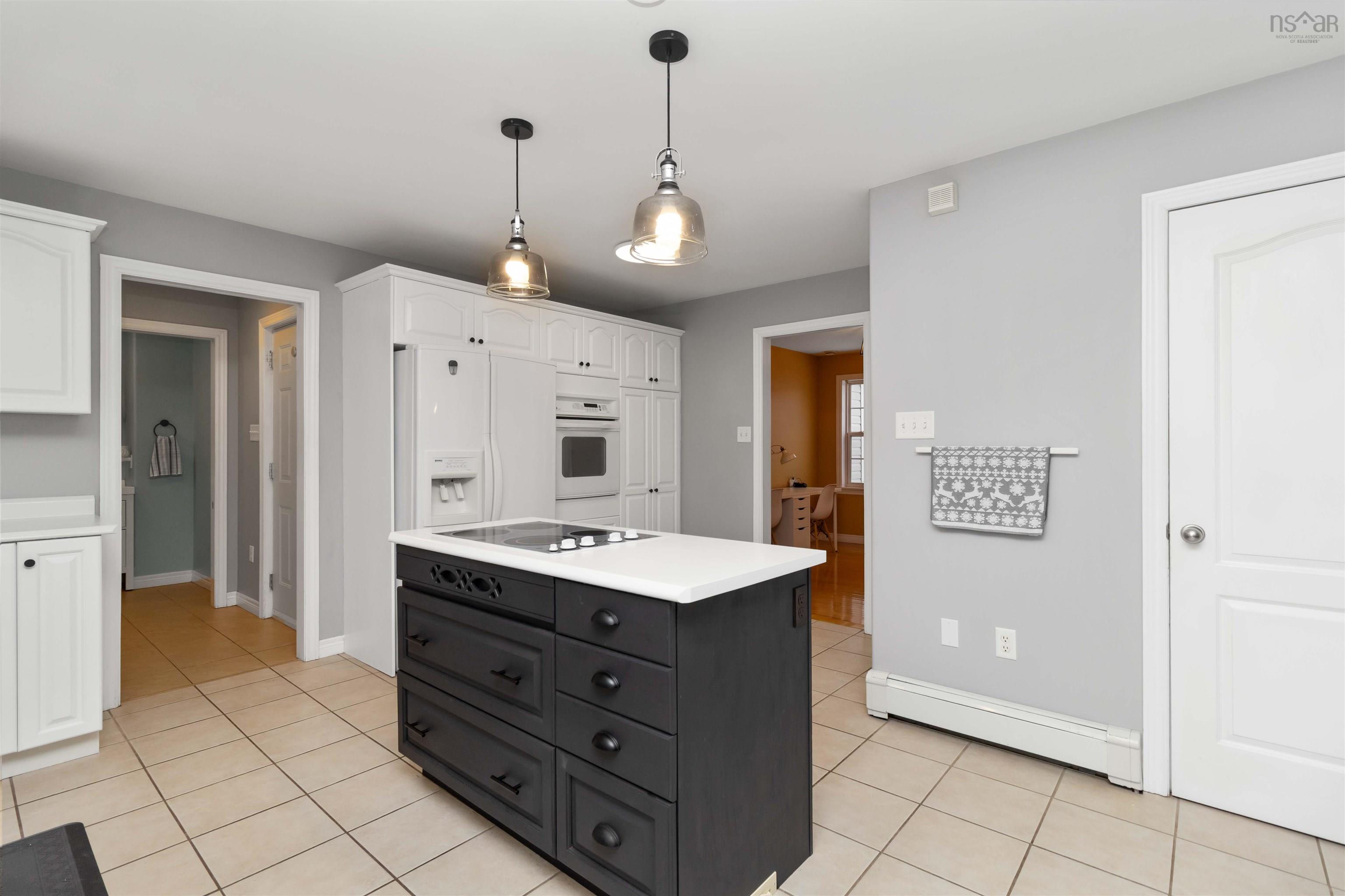 $675,000.00: 53 Pearl Drive, Cole Harbour