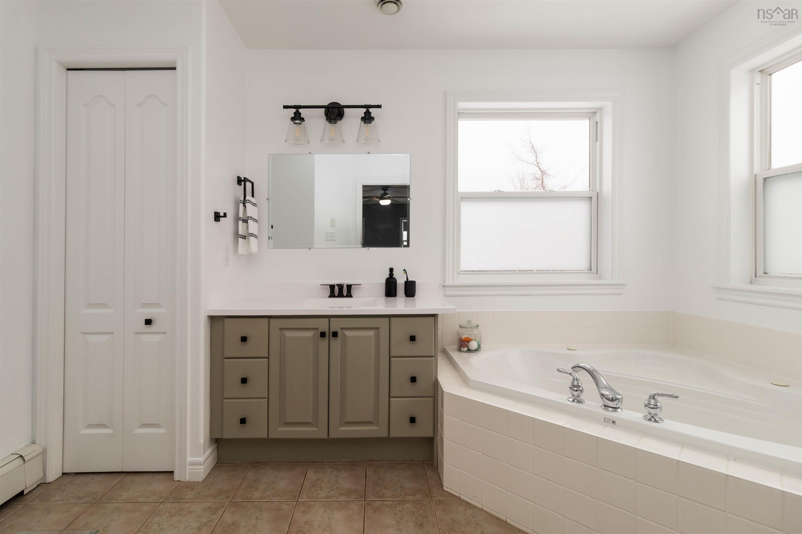 53 Pearl Drive, Cole Harbour, NS (MLS 202529193)