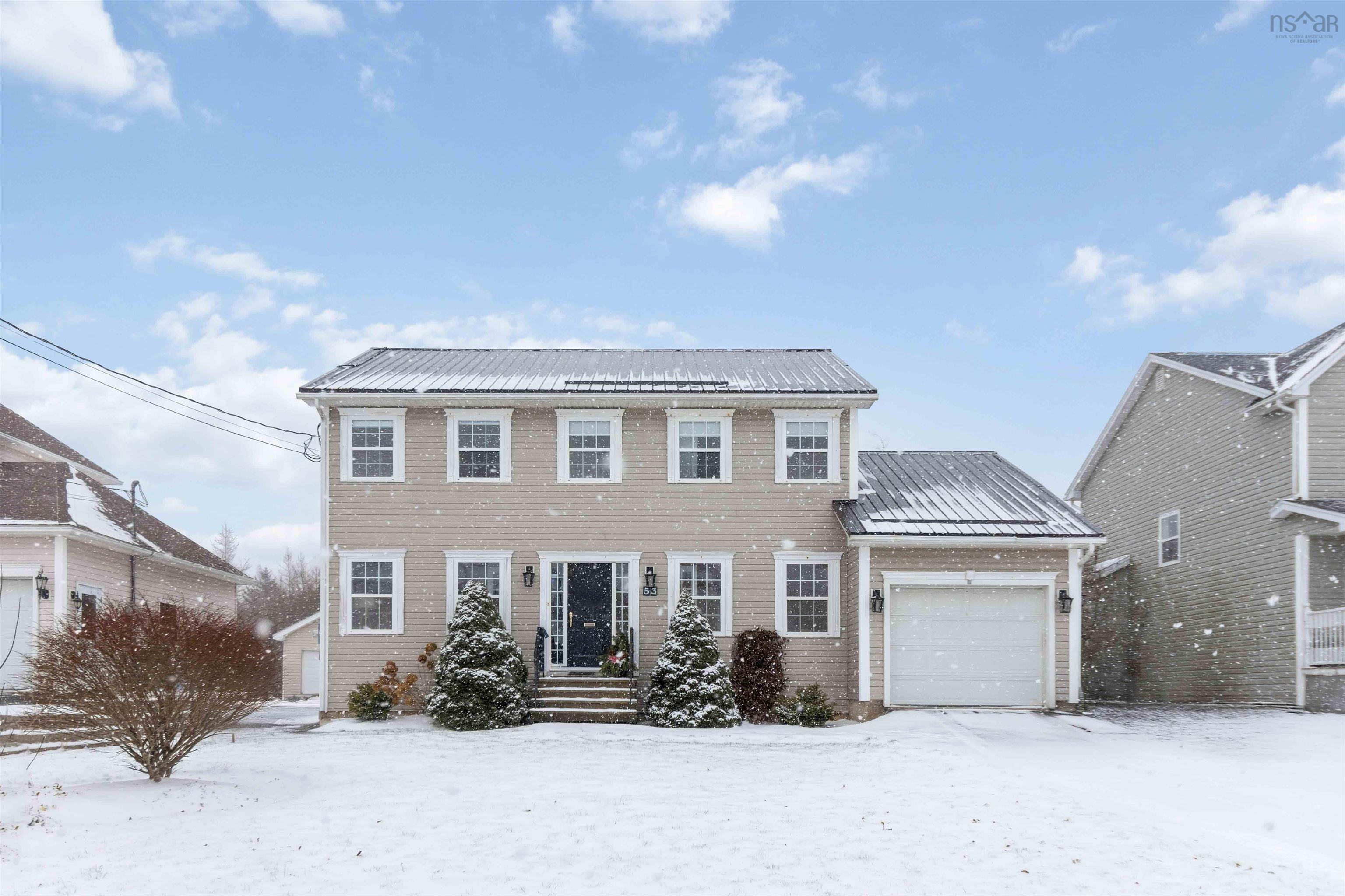 $675,000.00: 53 Pearl Drive, Cole Harbour