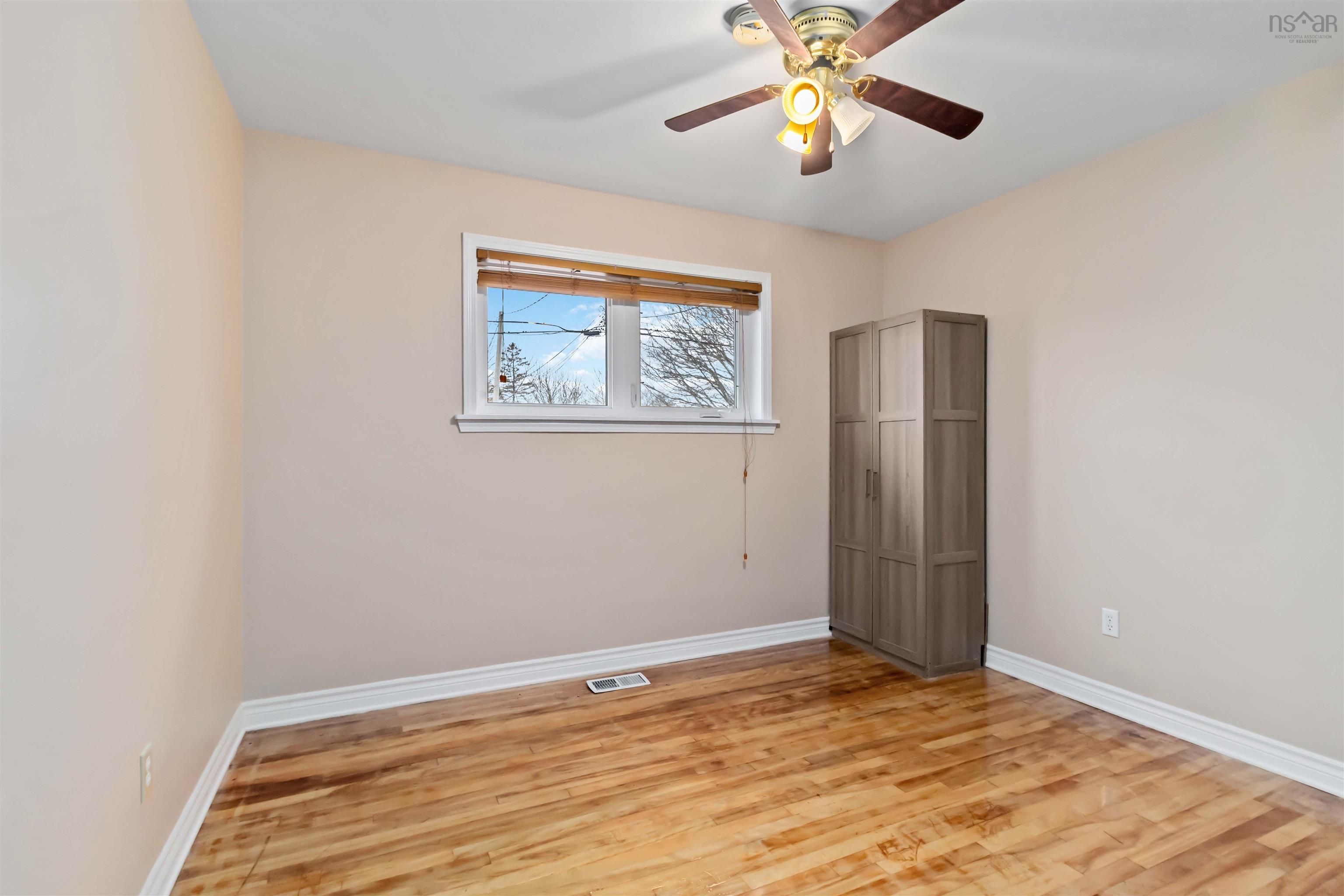 $624,900.00: 16 Pauline Crescent, Dartmouth