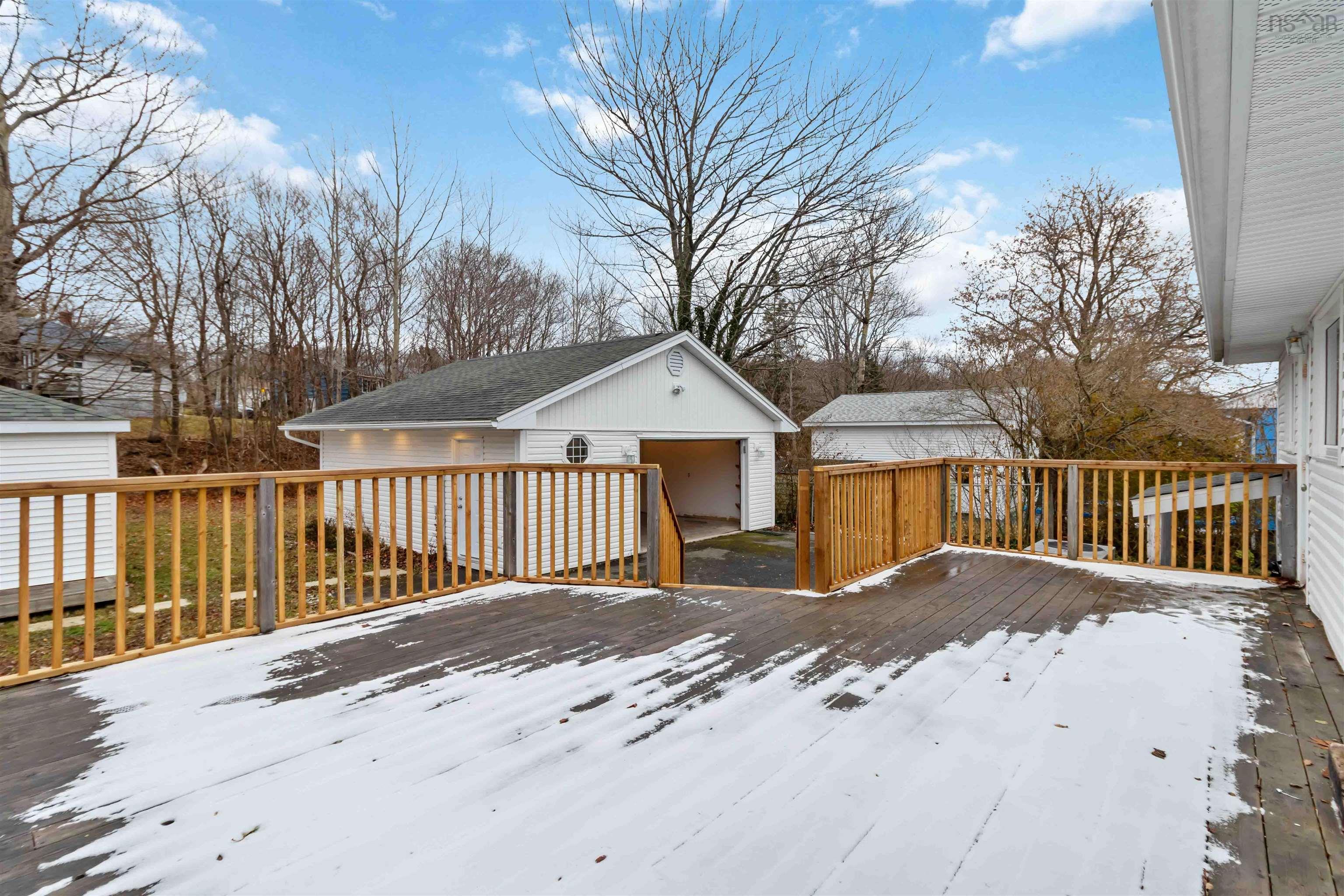 $624,900.00: 16 Pauline Crescent, Dartmouth