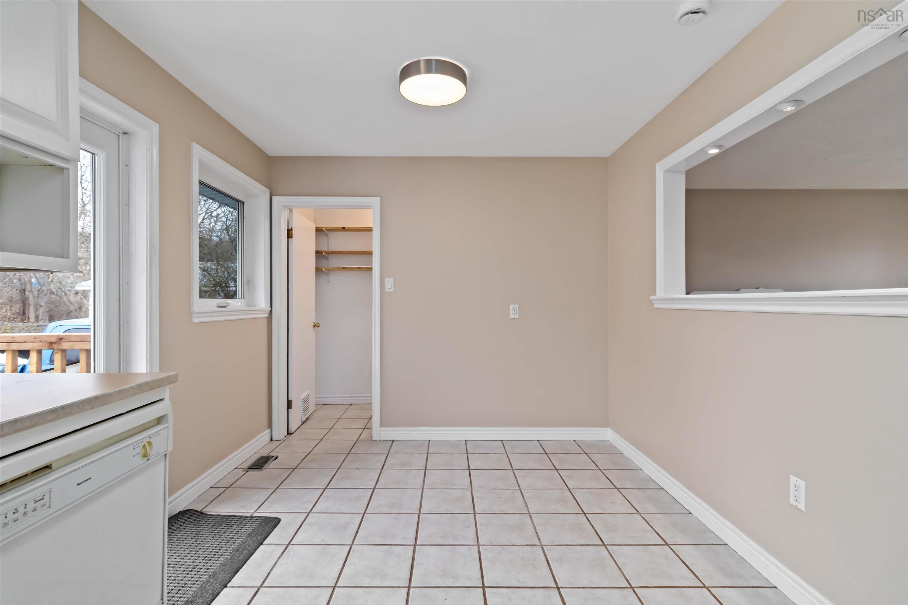 $624,900.00: 16 Pauline Crescent, Dartmouth