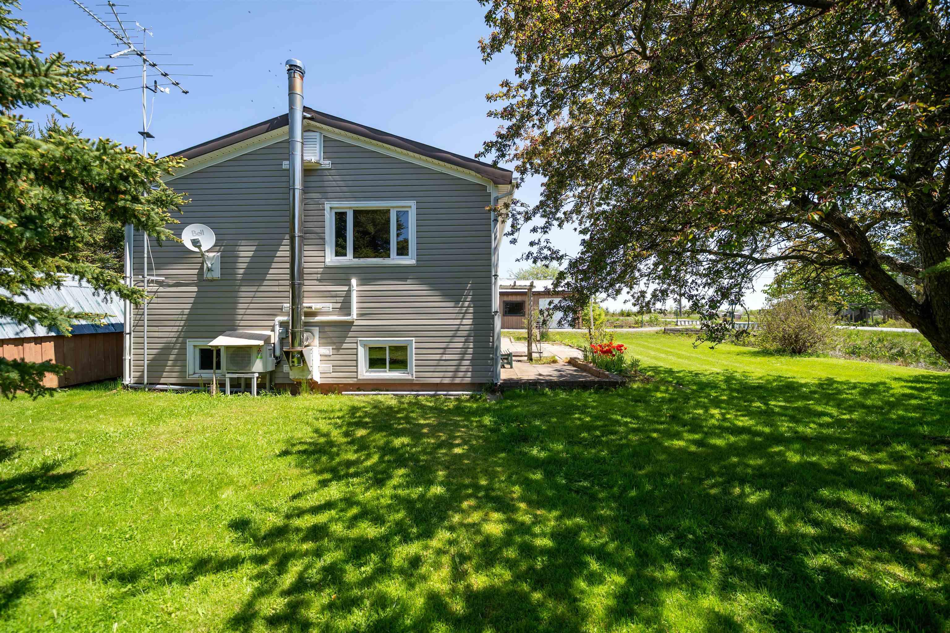 $329,900.00: 571 Burntcoat Road, Burntcoat