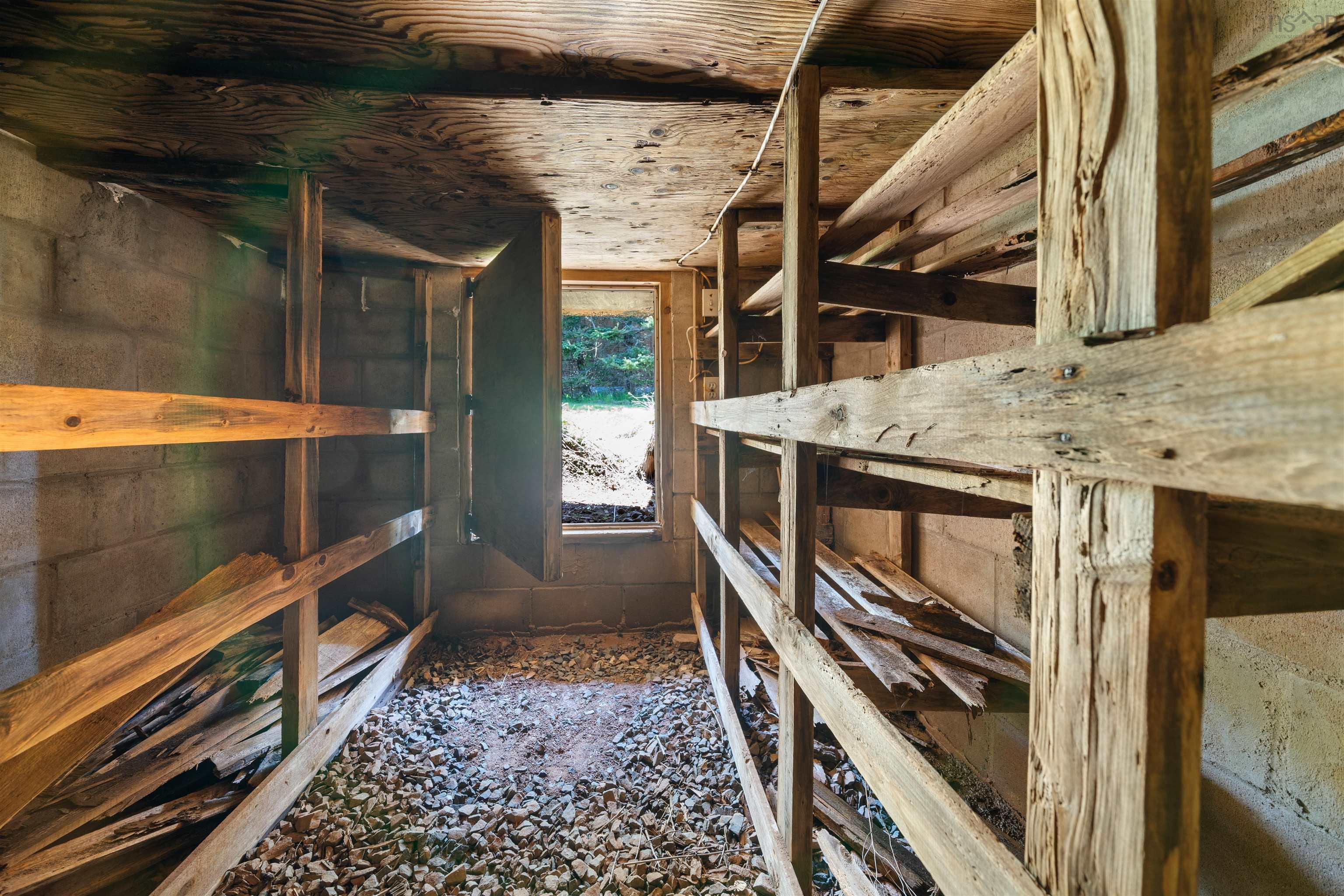 $329,900.00: 571 Burntcoat Road, Burntcoat