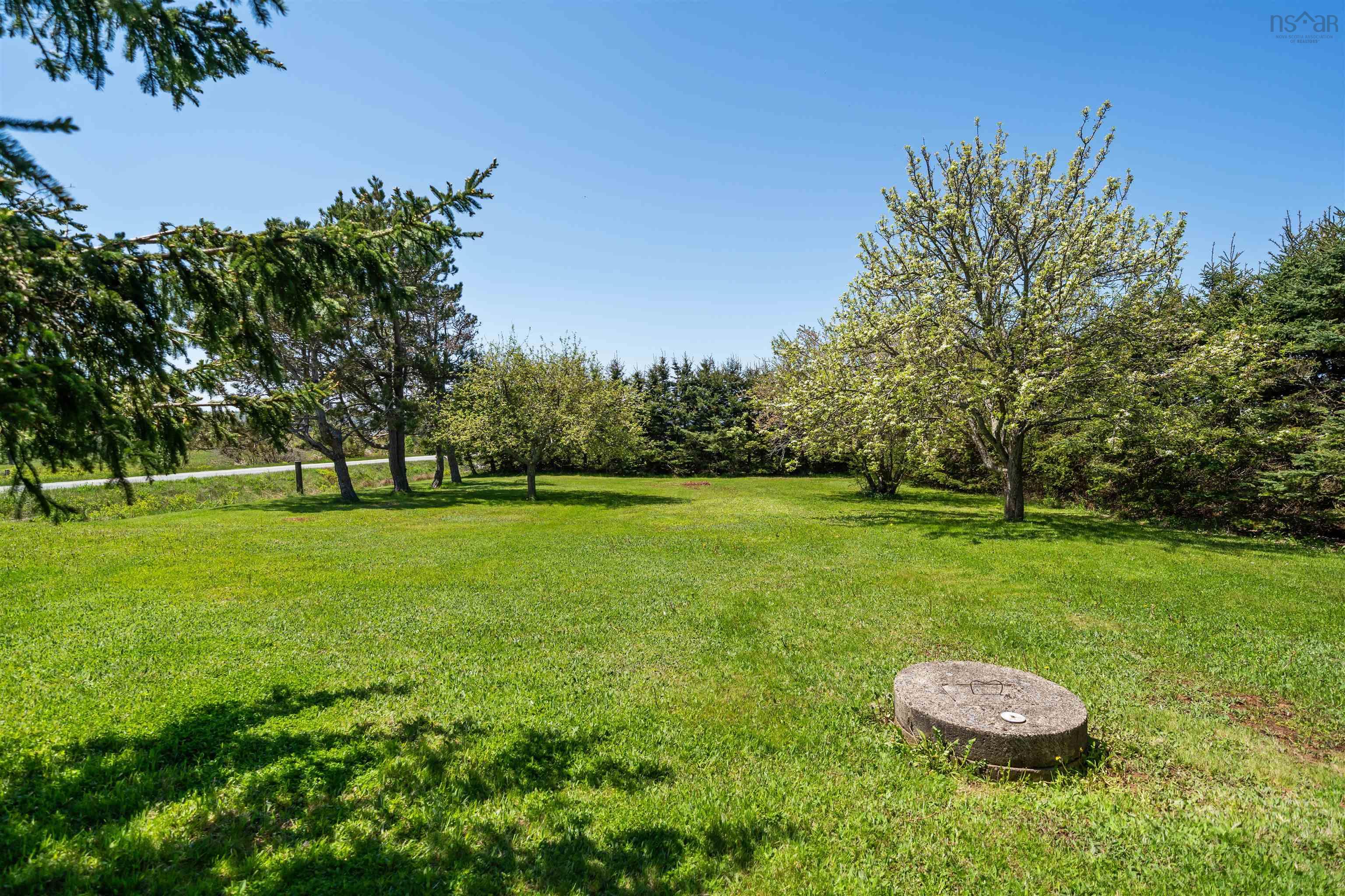 $329,900.00: 571 Burntcoat Road, Burntcoat